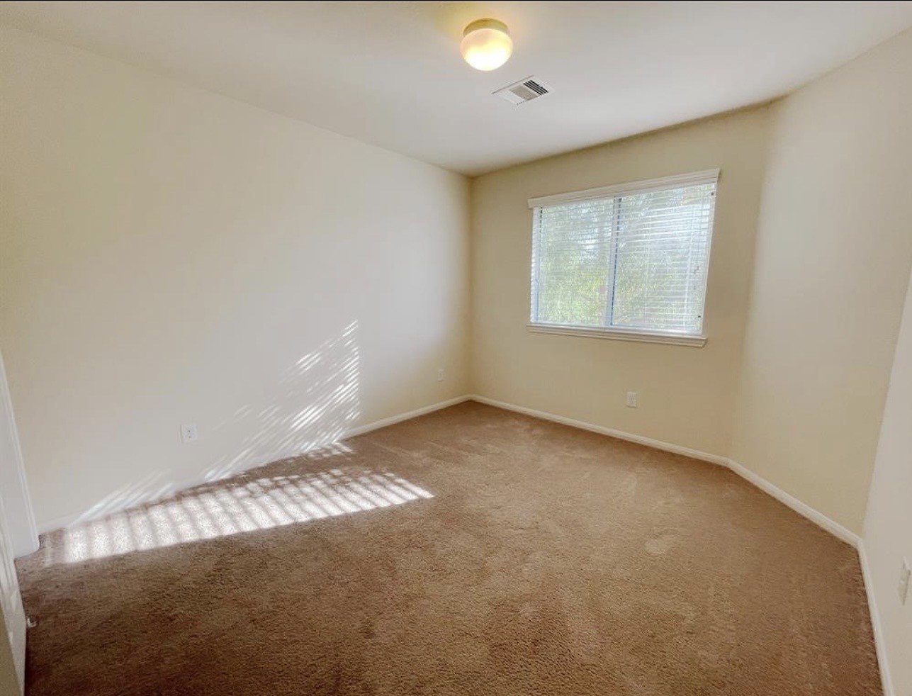 8318 Greys Lane Property Photo 15