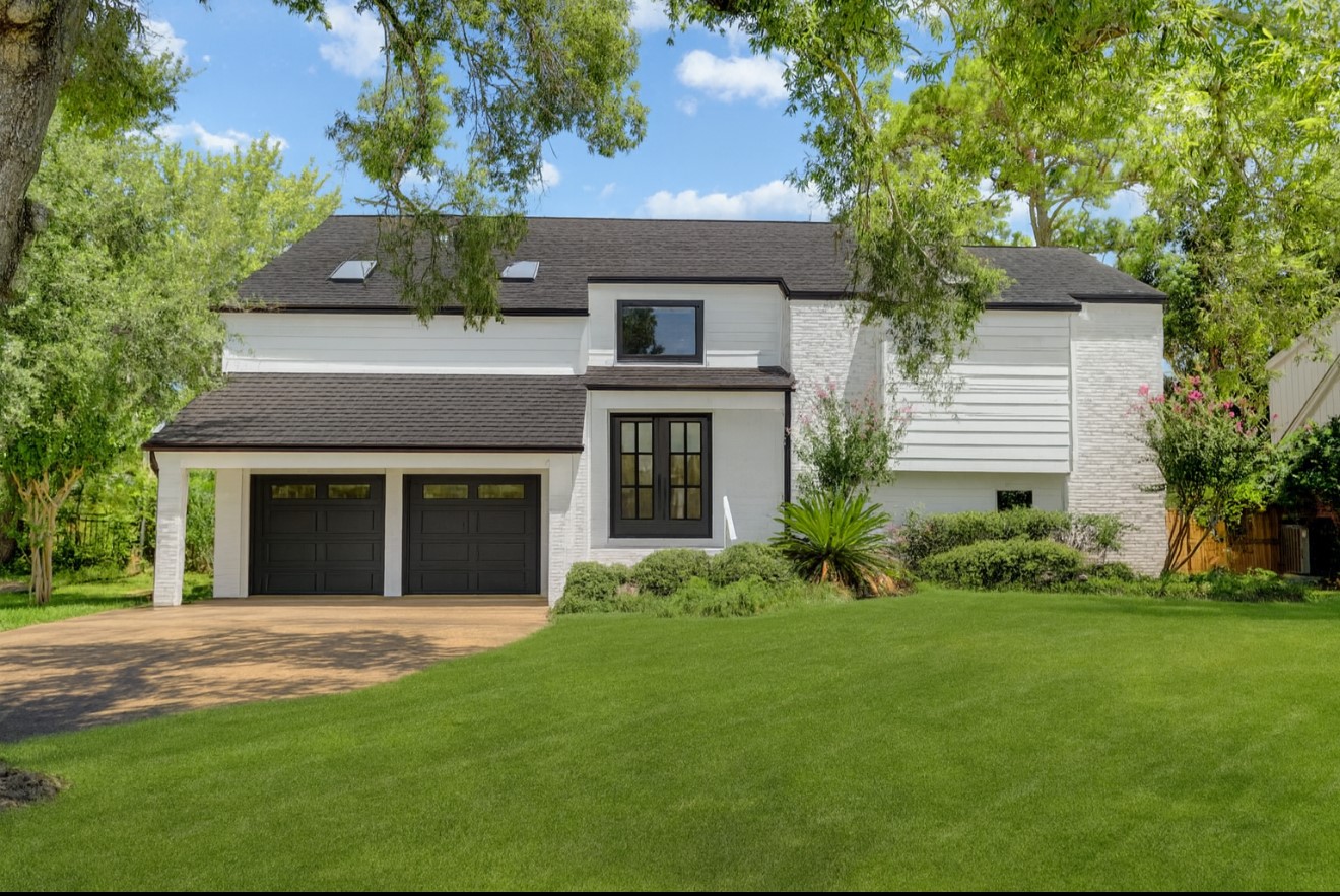 3027 Bayou Drive Property Photo 2