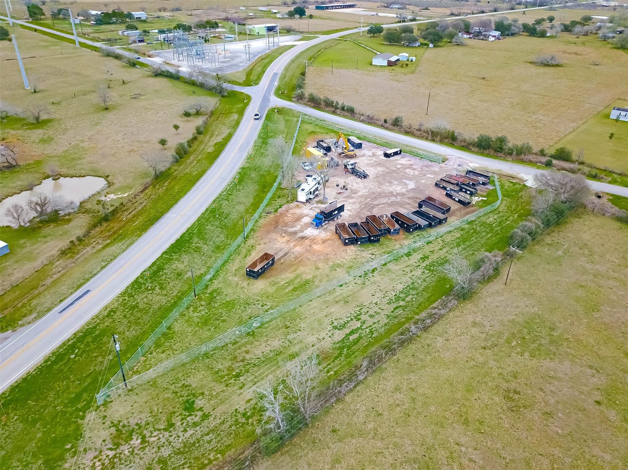 9655 Kerr Road Property Photo 4