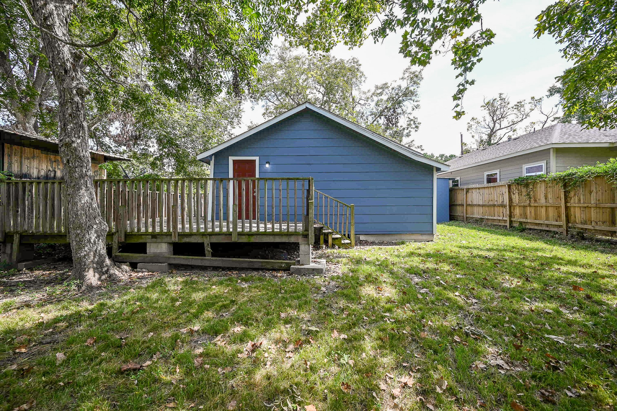 8007 Carver Road Property Photo 28