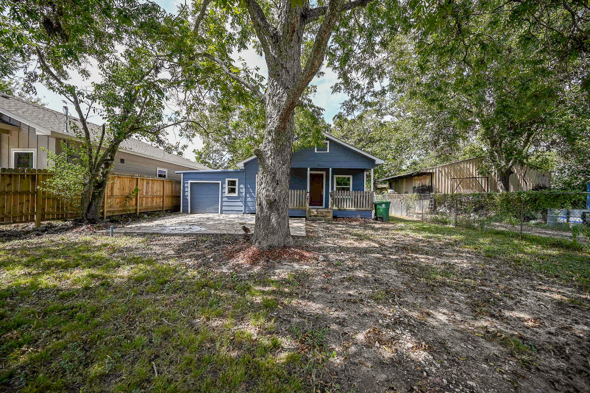 8007 Carver Road Property Photo 29