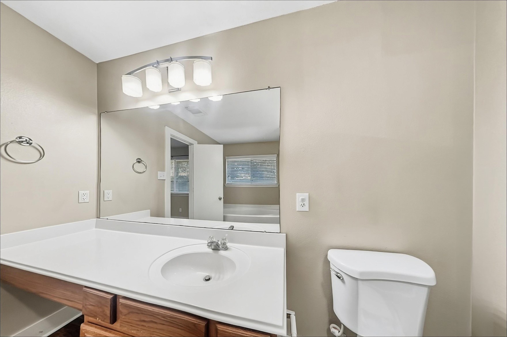434 Laurel Timbers Drive Property Photo 10