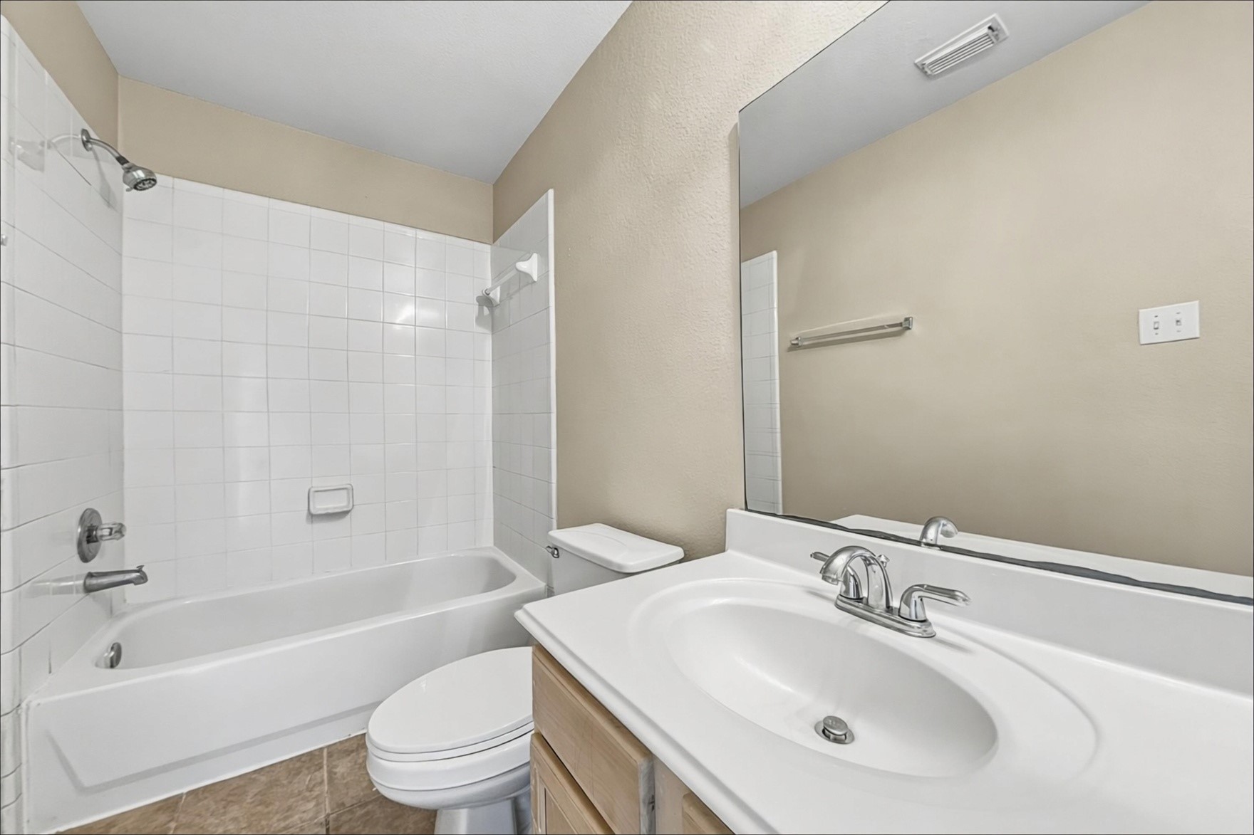11411 Seven Sisters Drive Property Photo 11