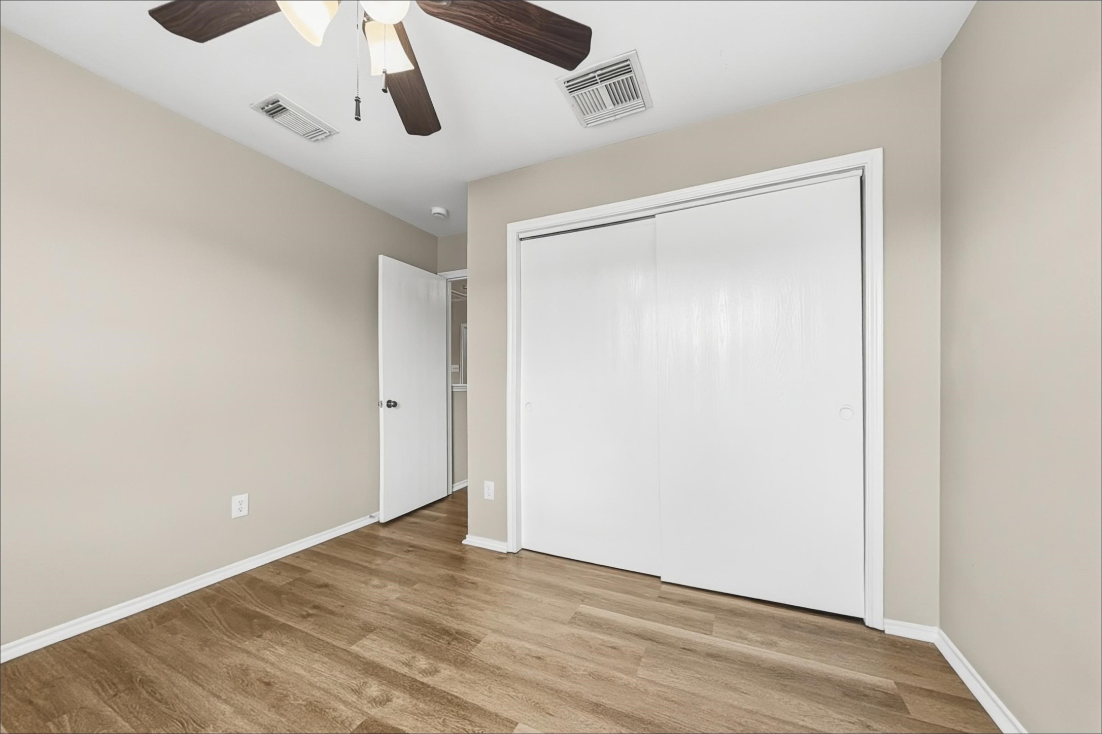 11411 Seven Sisters Drive Property Photo 13