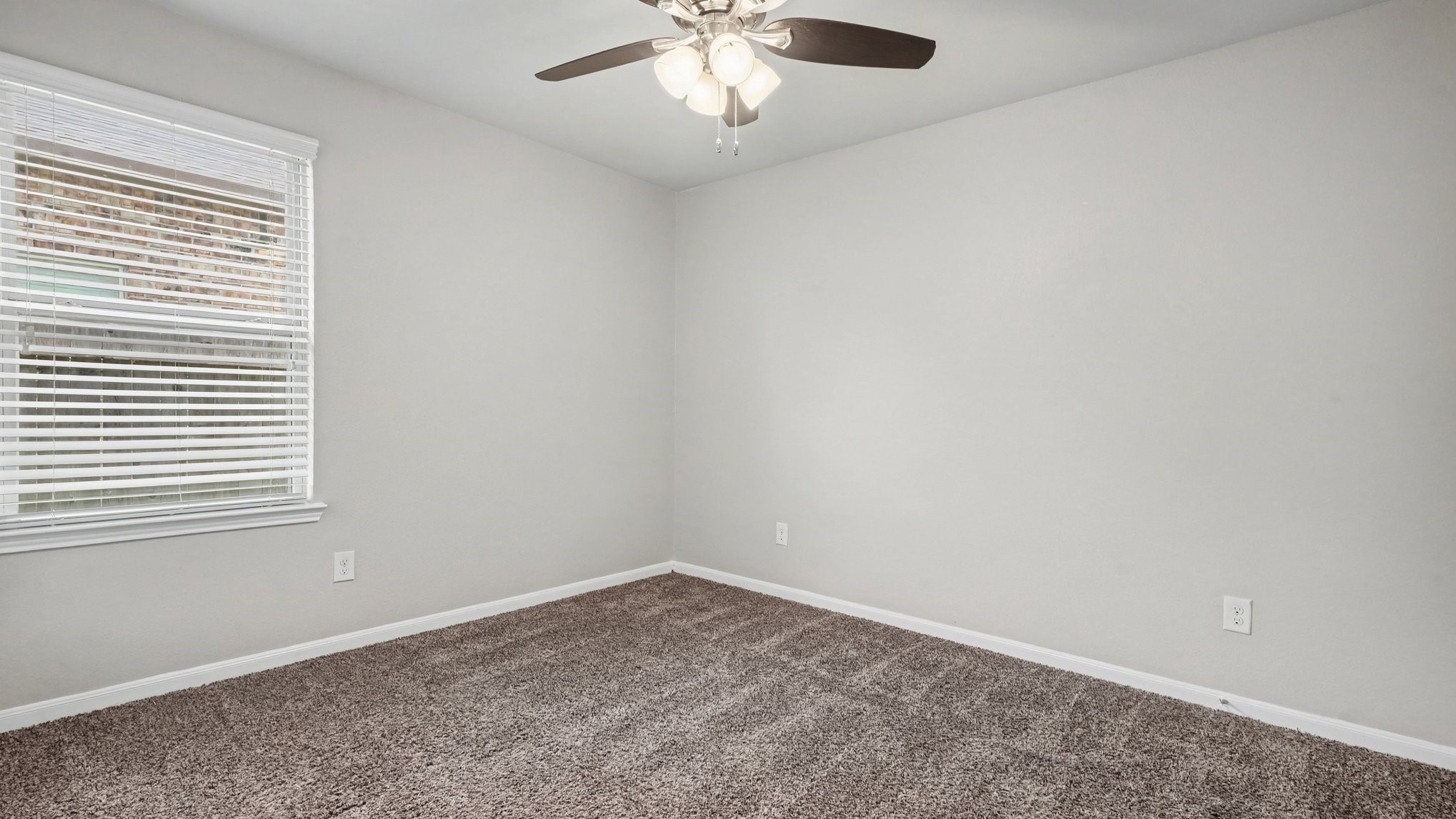 4014 Emperor Valley Lane Property Photo 12