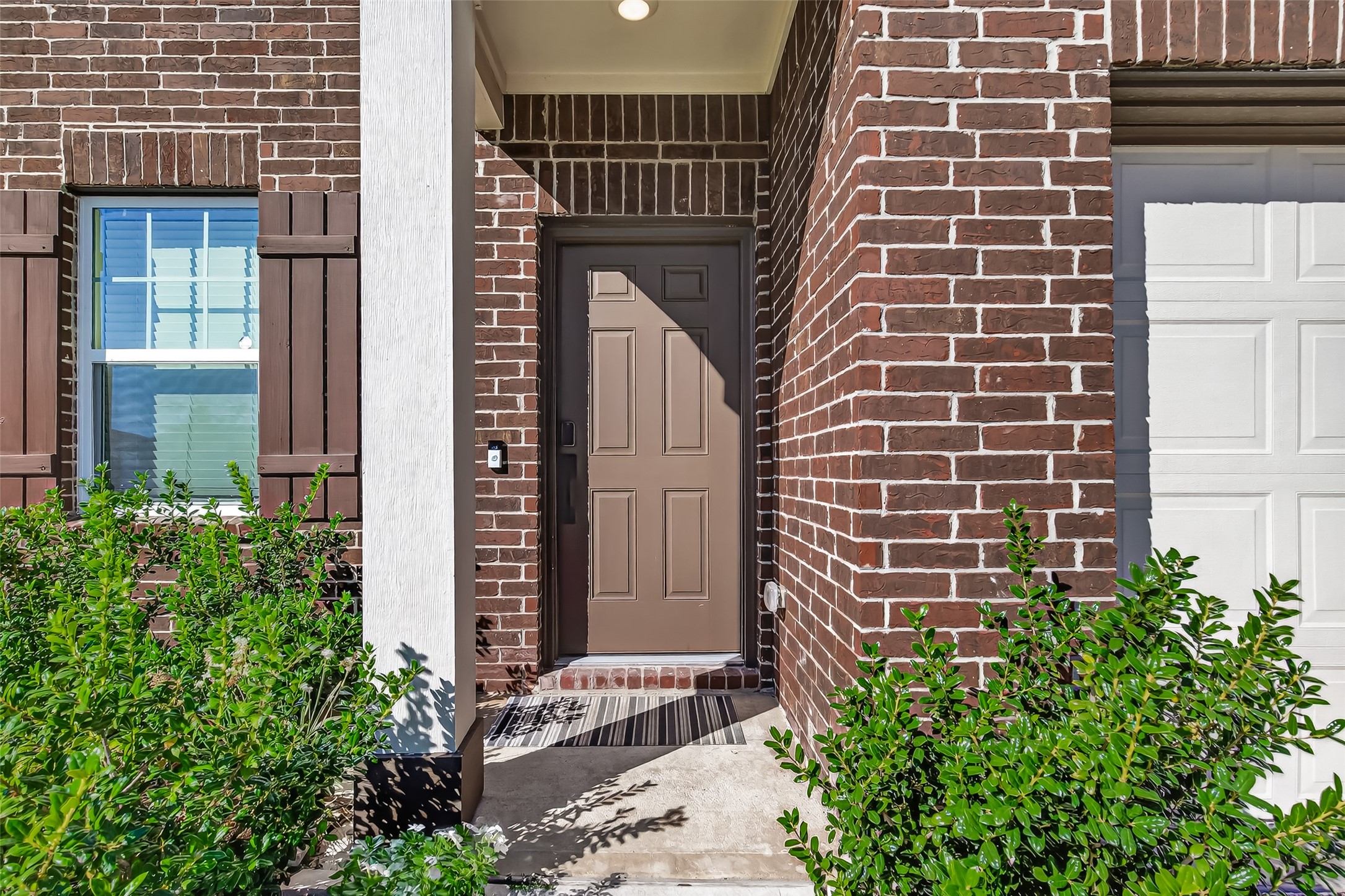 7119 Evitale Way Property Photo 2