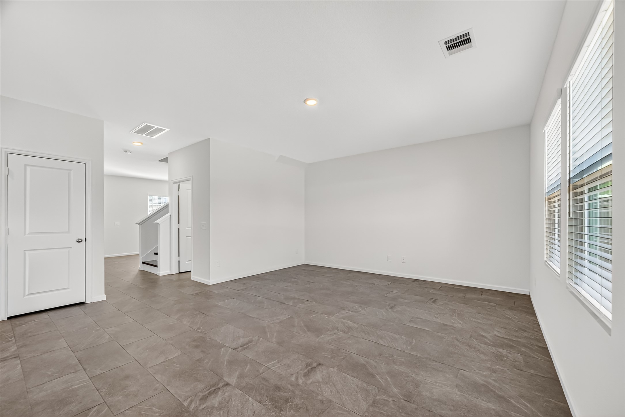 7119 Evitale Way Property Photo 8