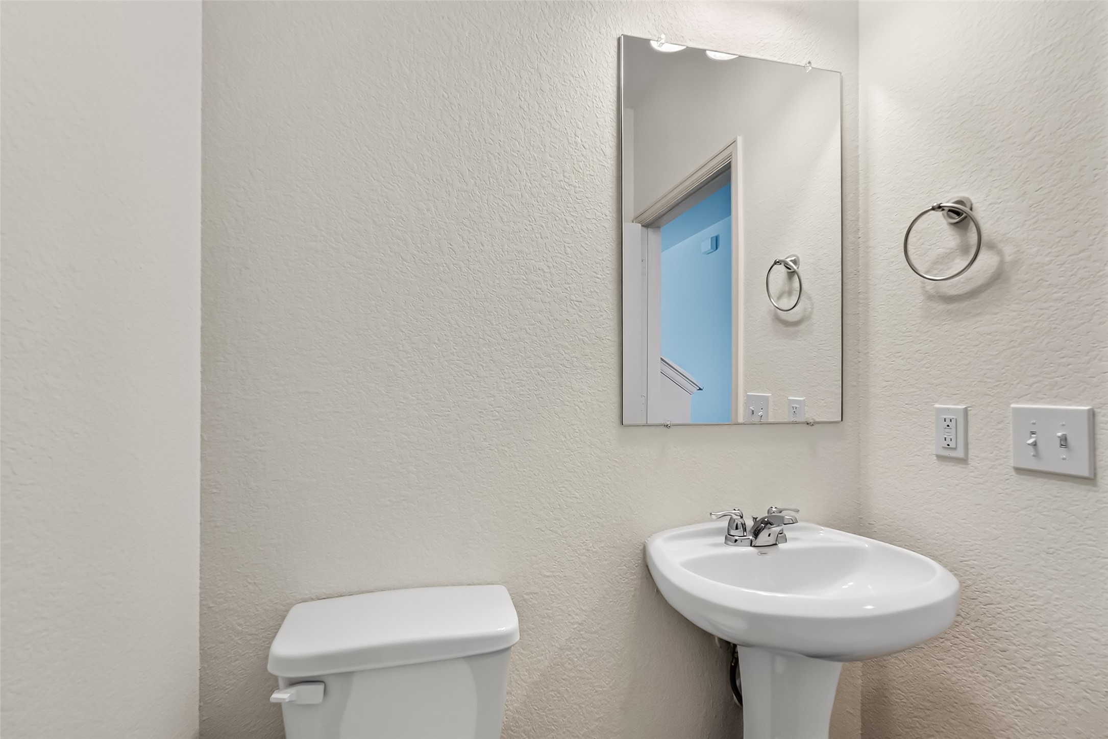 7119 Evitale Way Property Photo 23