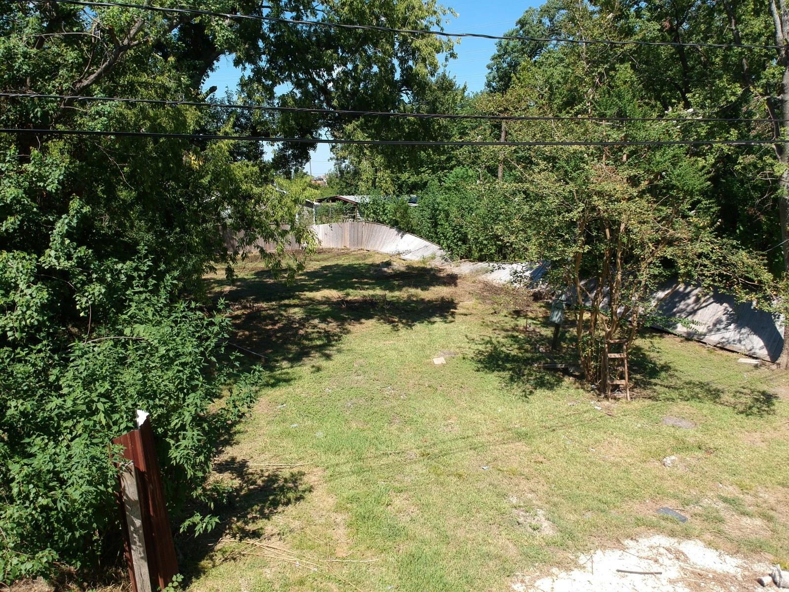 3409 Hewrick Street Property Photo 4