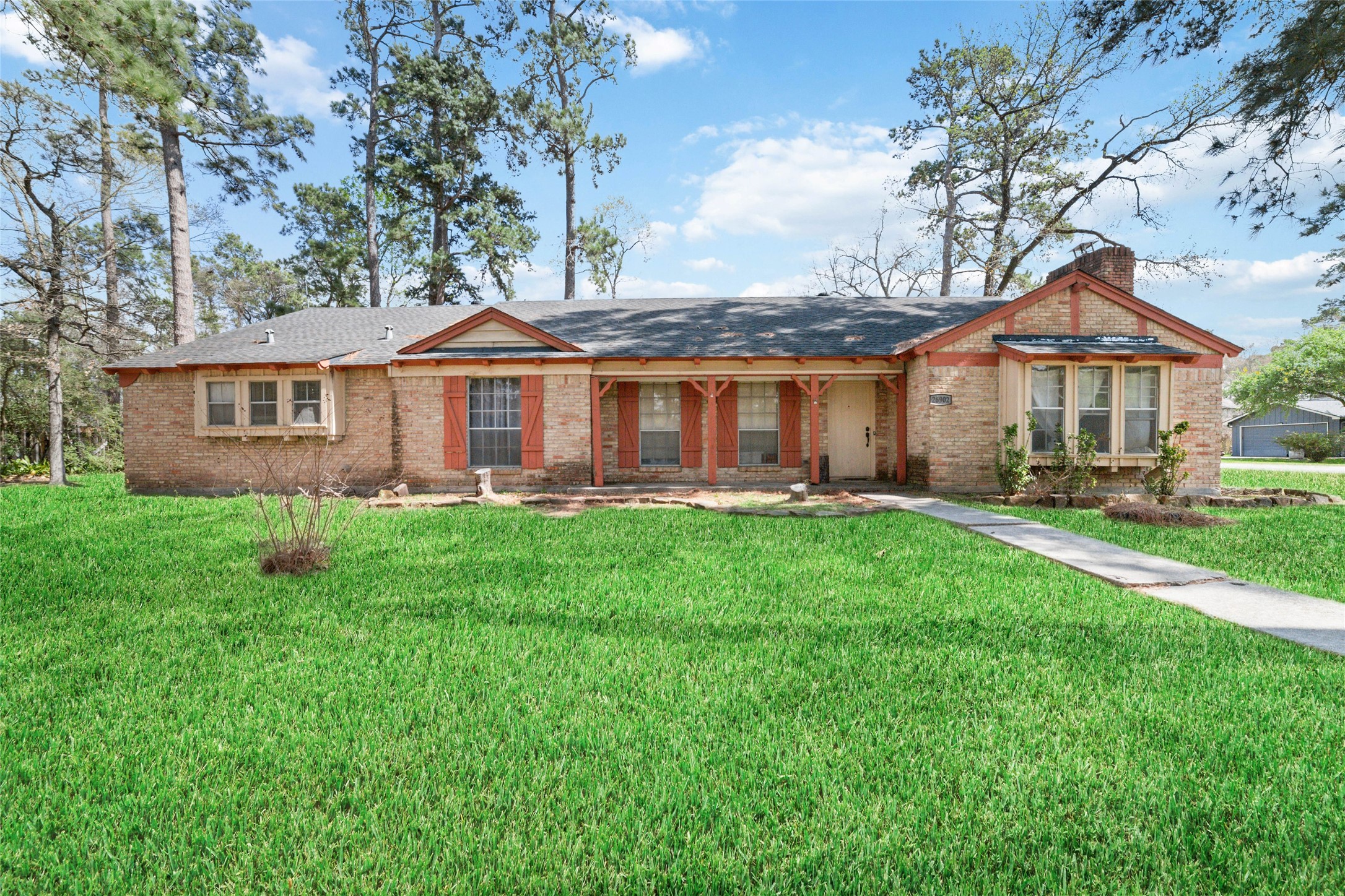 26902 Maplewood Drive Property Photo 1
