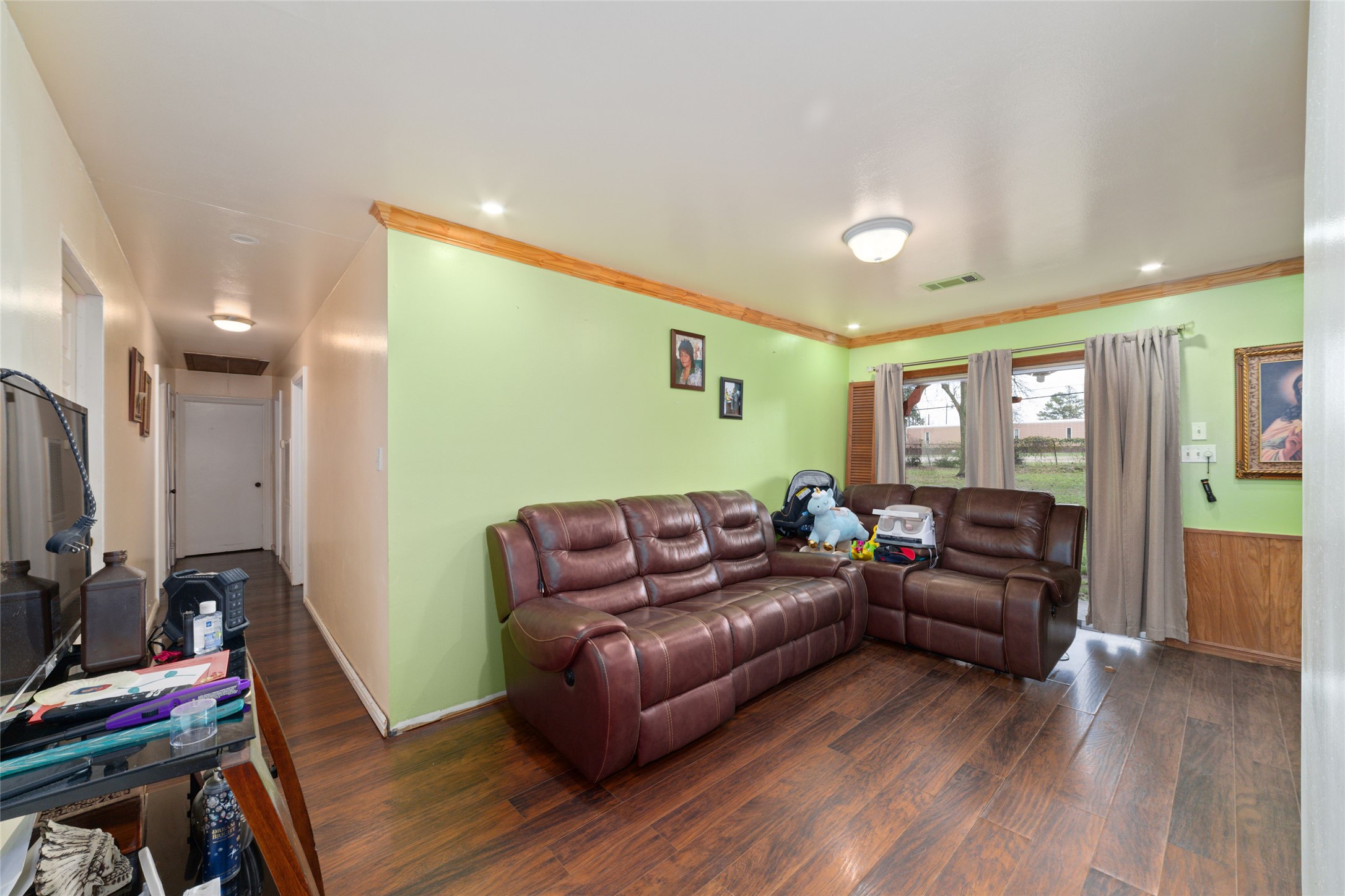 26902 Maplewood Drive Property Photo 9