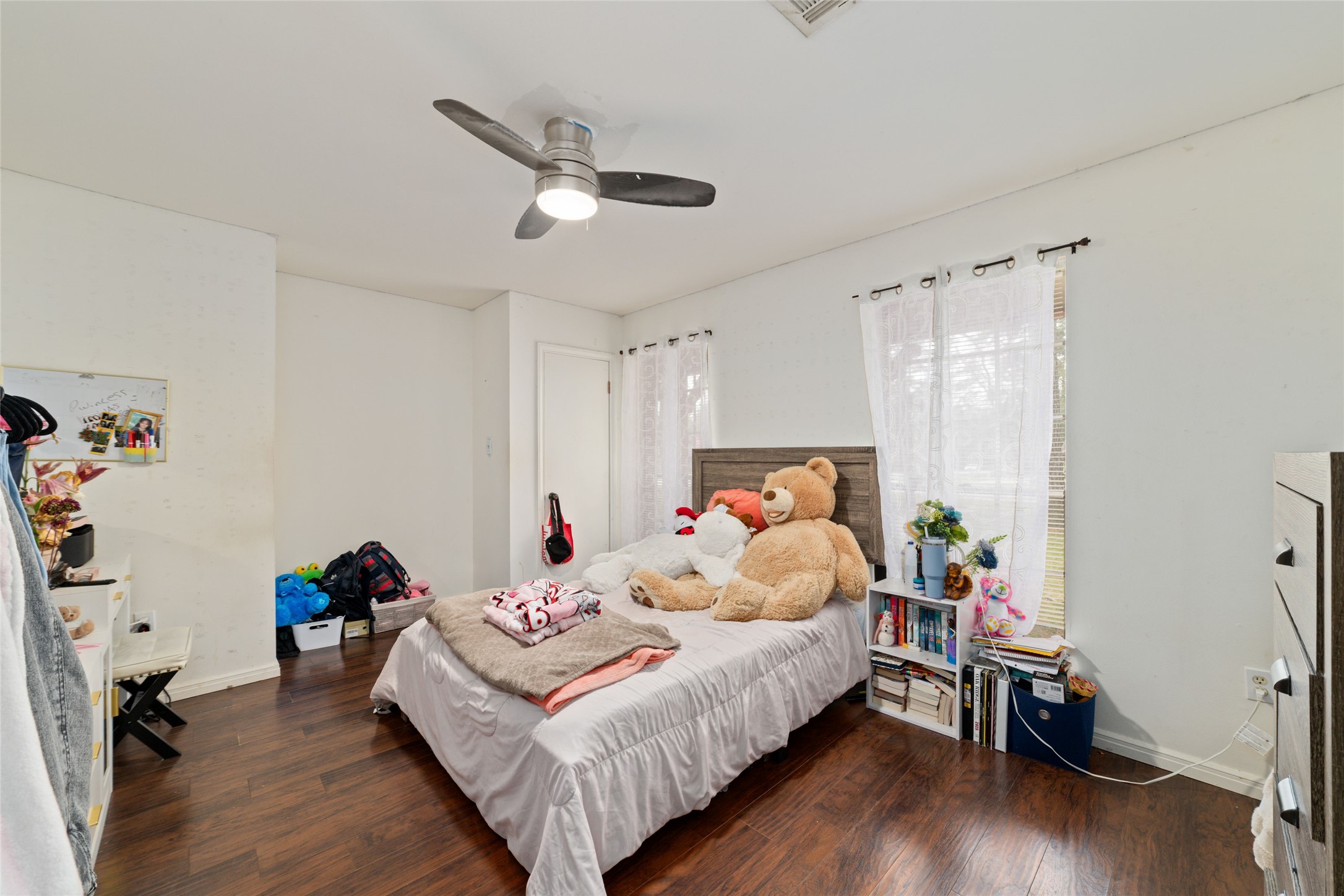26902 Maplewood Drive Property Photo 17
