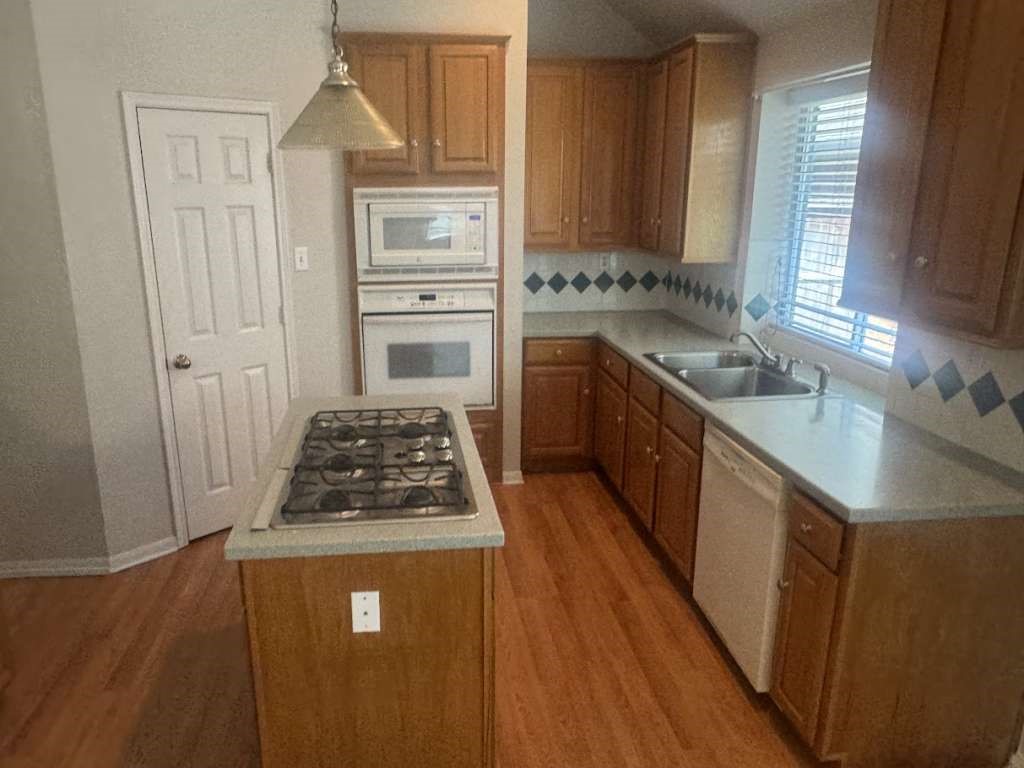 1734 Teal Brook Lane Property Photo 4