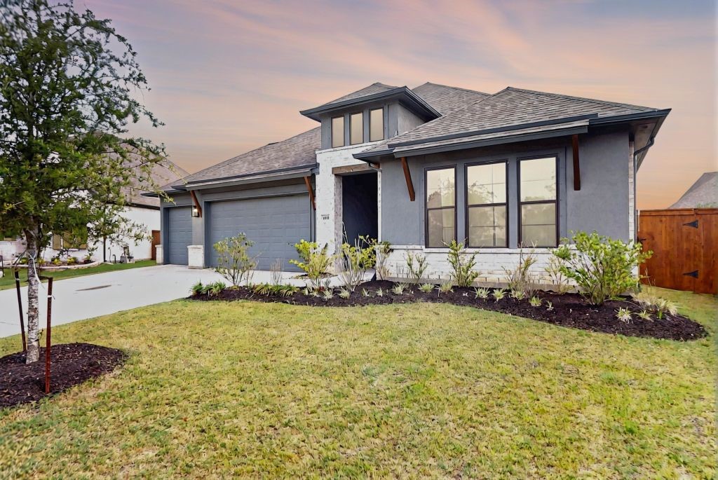 4611 Columbus Drive Property Photo