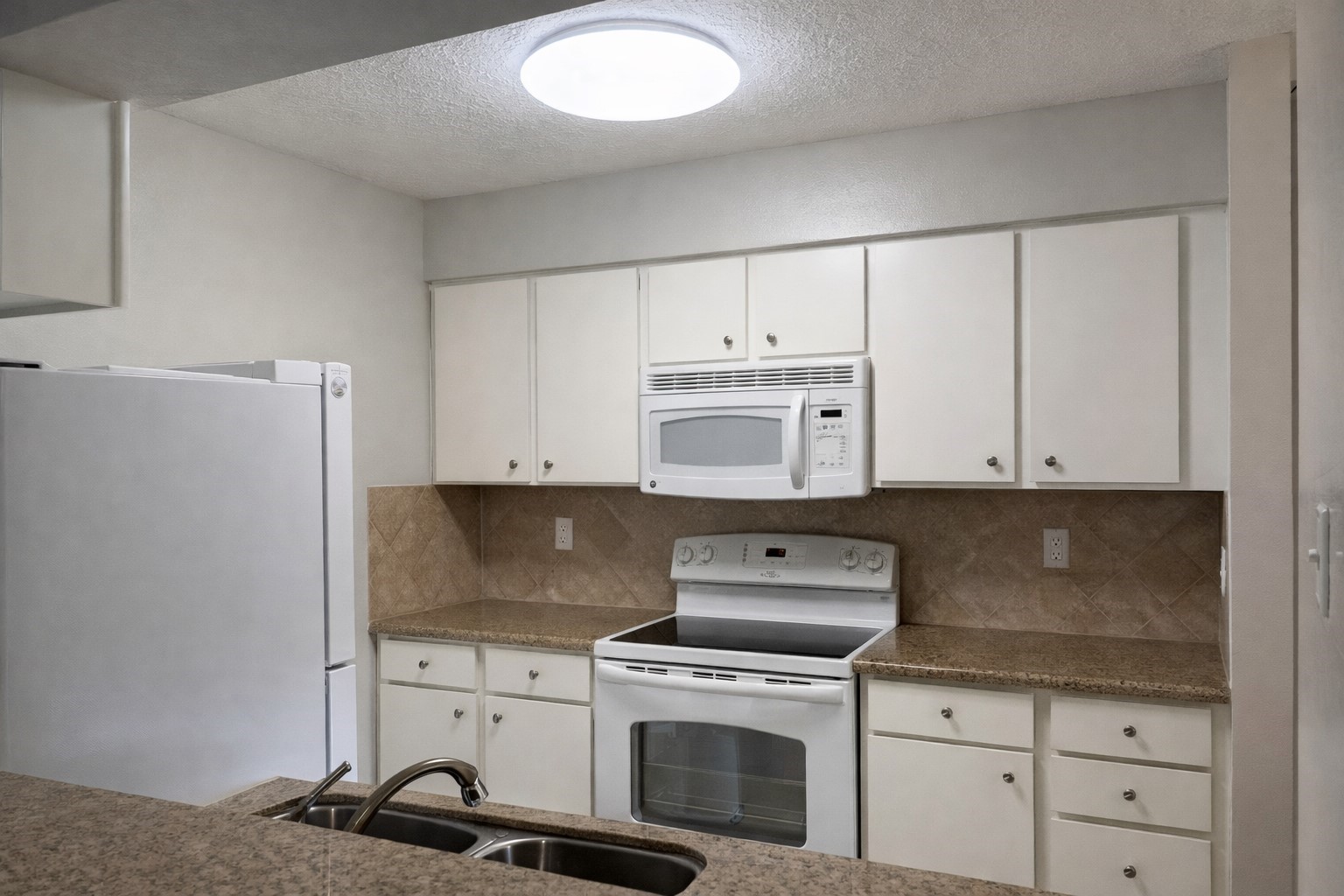 12026 Mighty Oak Dr A Property Photo 6