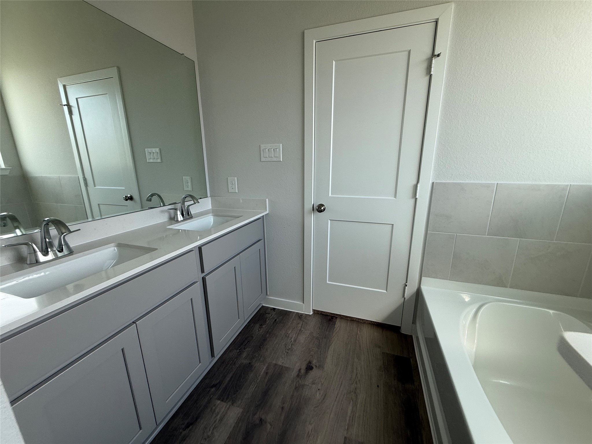 12519 Coastal Bend Way Property Photo 15