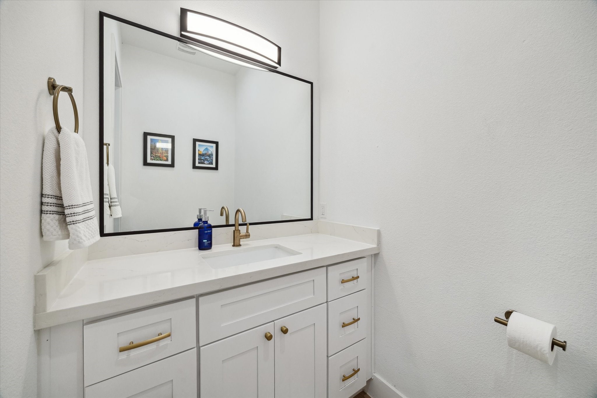 5021 Creekmont Drive Property Photo 6