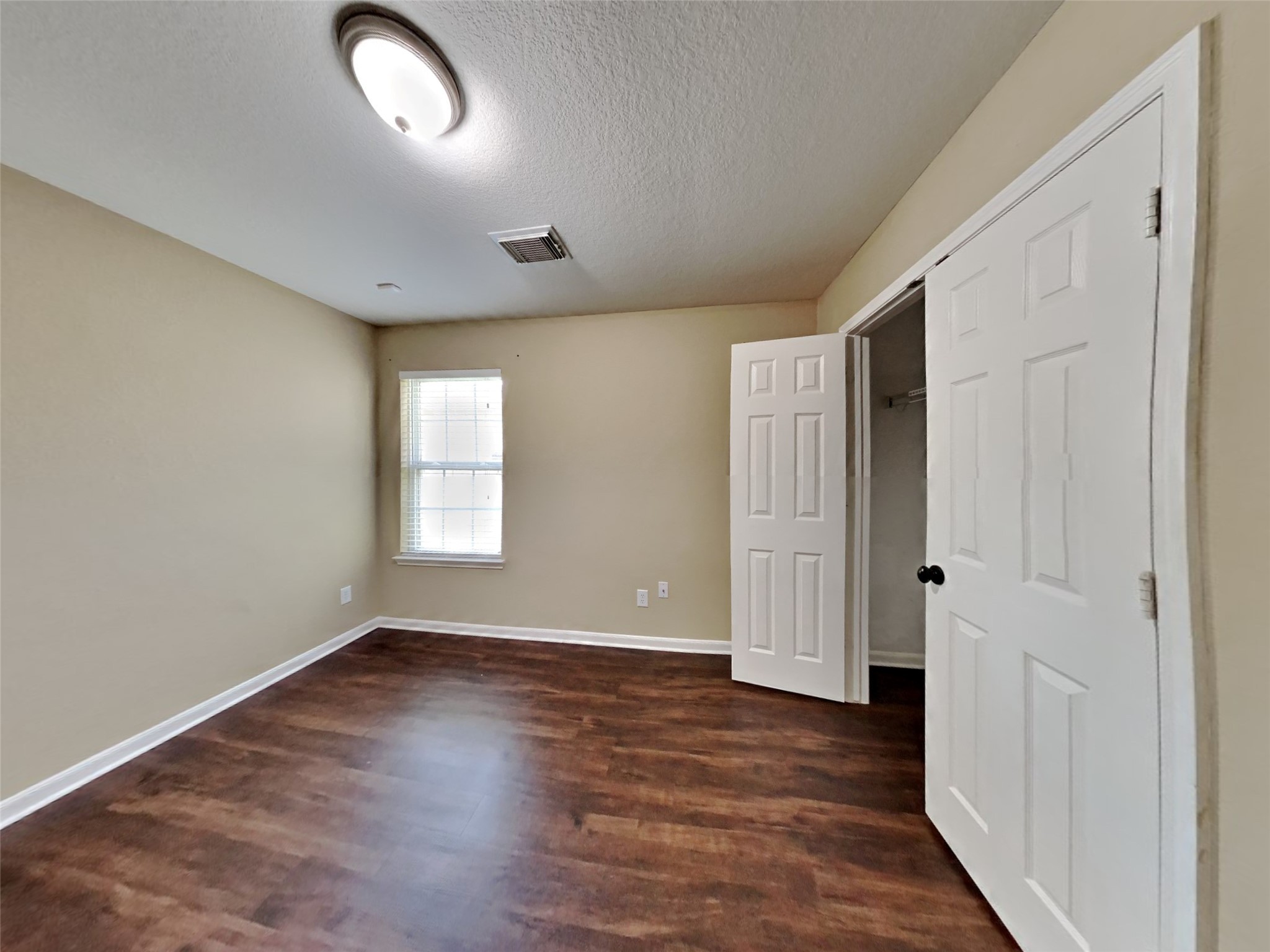 6907 Oleander Grove Way Property Photo 14