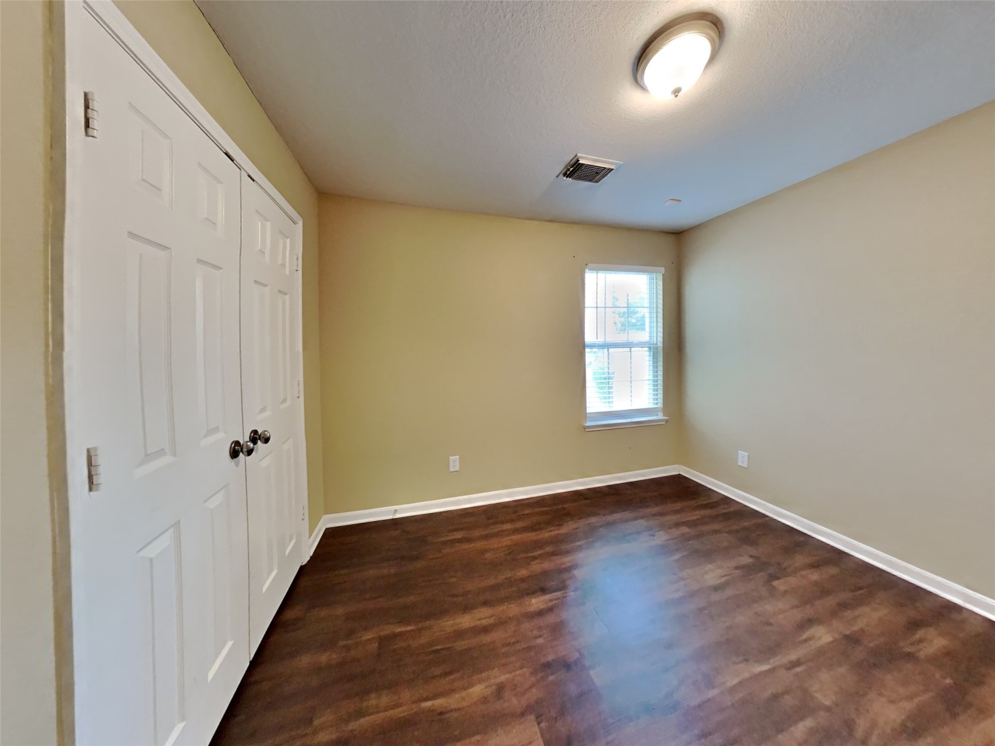 6907 Oleander Grove Way Property Photo 18