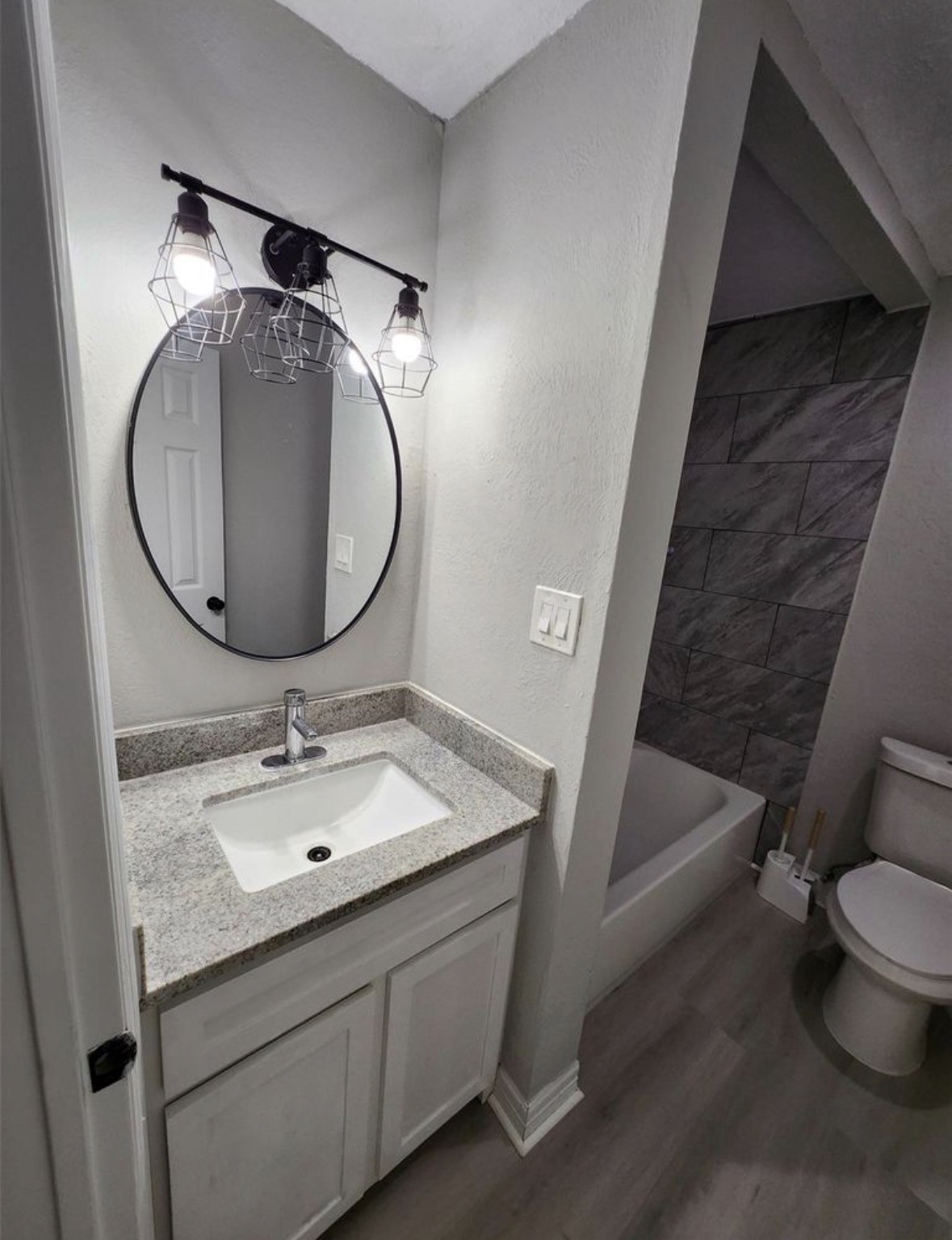 10747 Doe Hill Road Property Photo 6