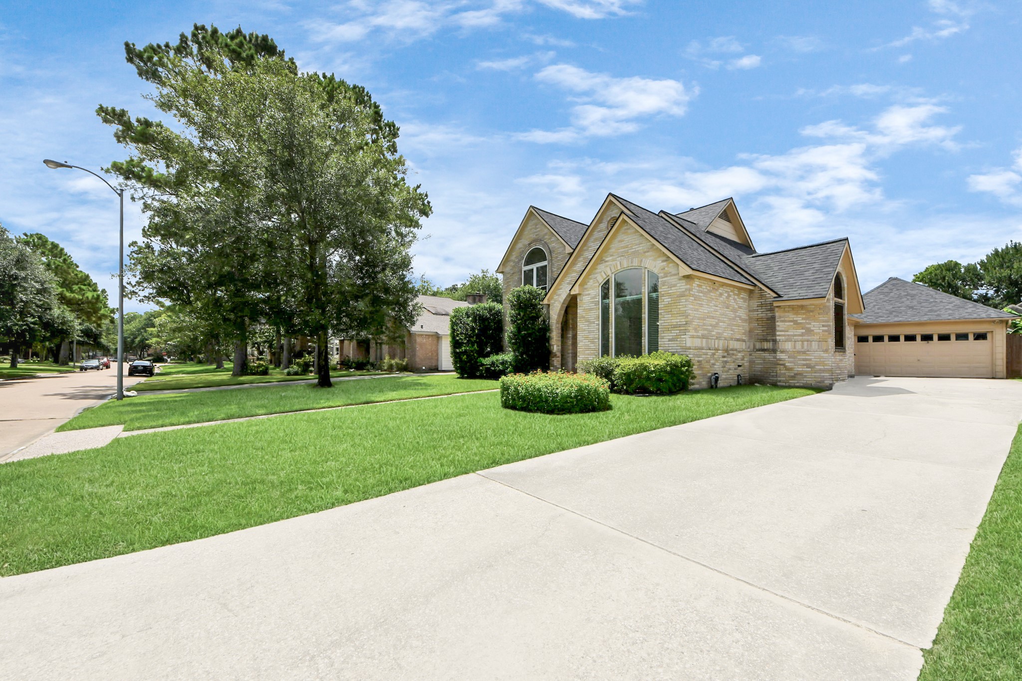 10503 Great Plains Lane Property Photo 3