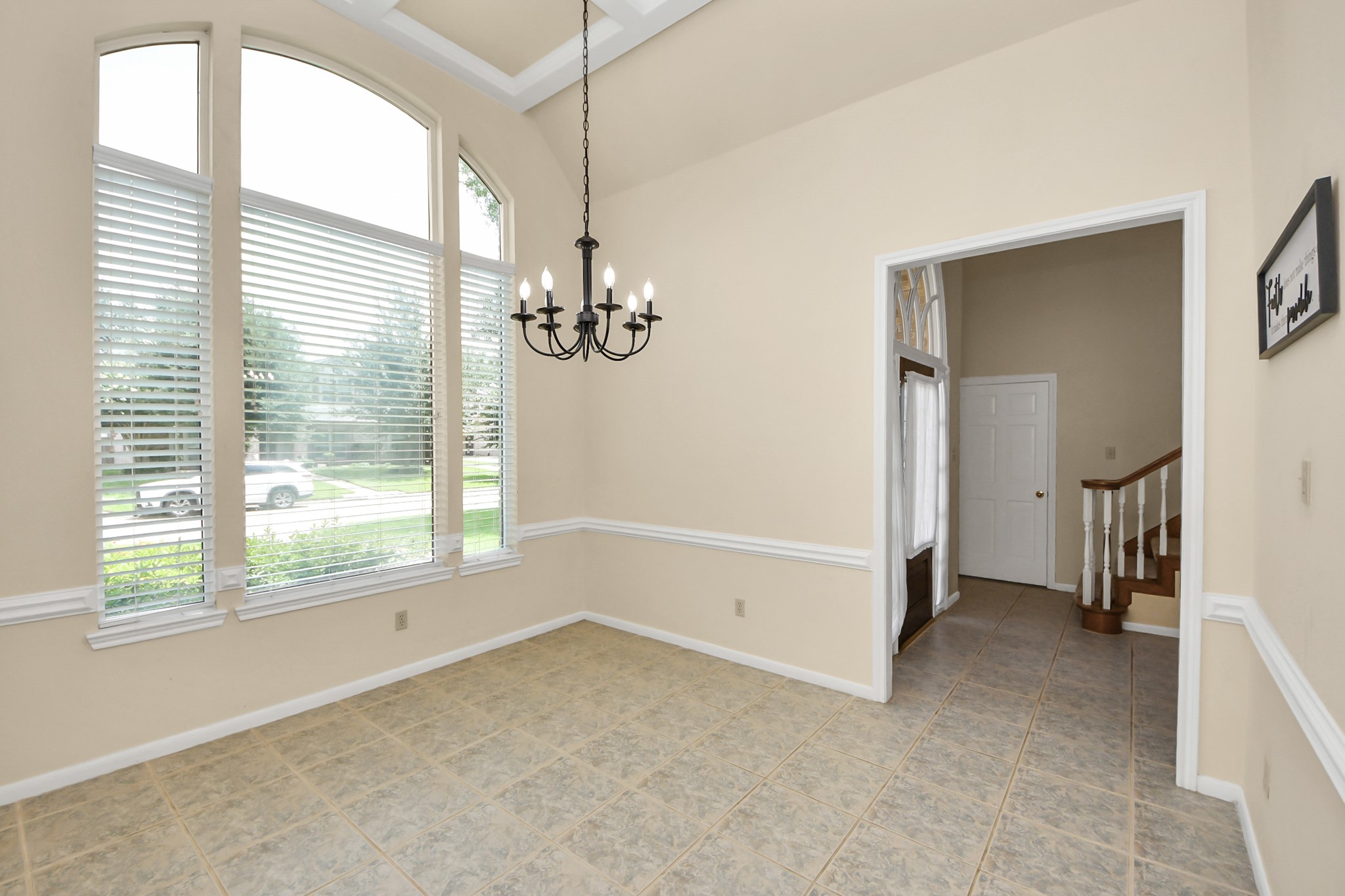 10503 Great Plains Lane Property Photo 5