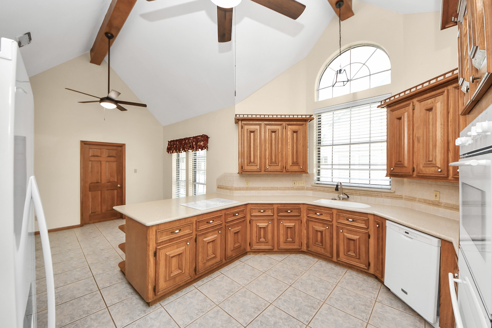 10503 Great Plains Lane Property Photo 13