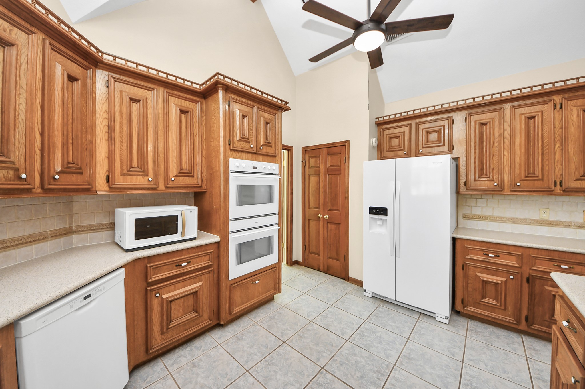 10503 Great Plains Lane Property Photo 14