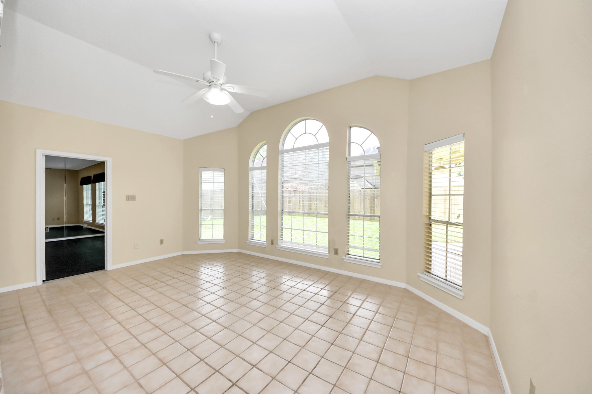 10503 Great Plains Lane Property Photo 18