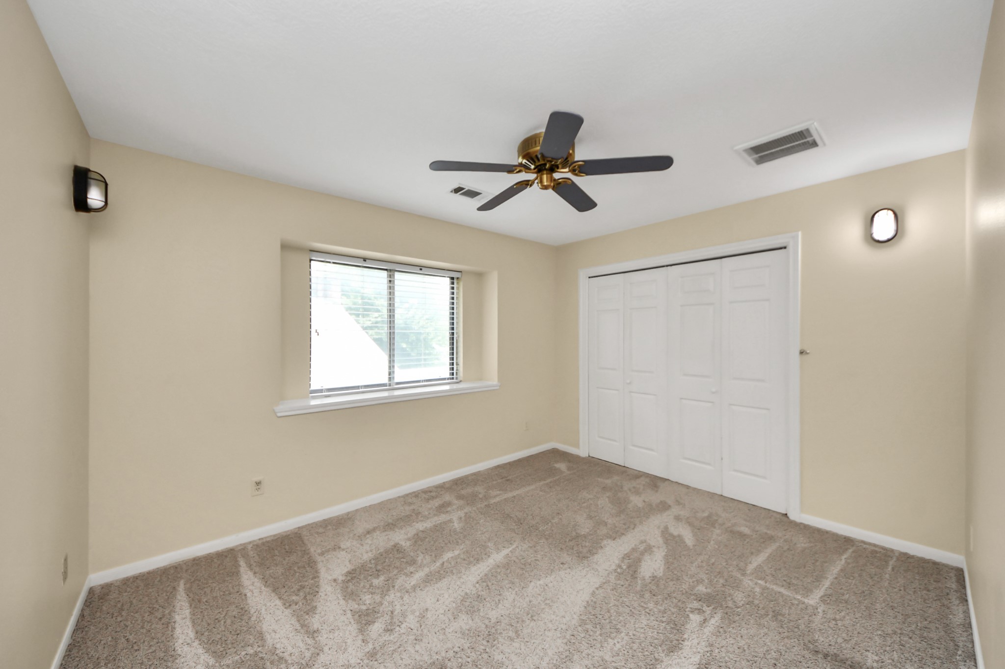 10503 Great Plains Lane Property Photo 29