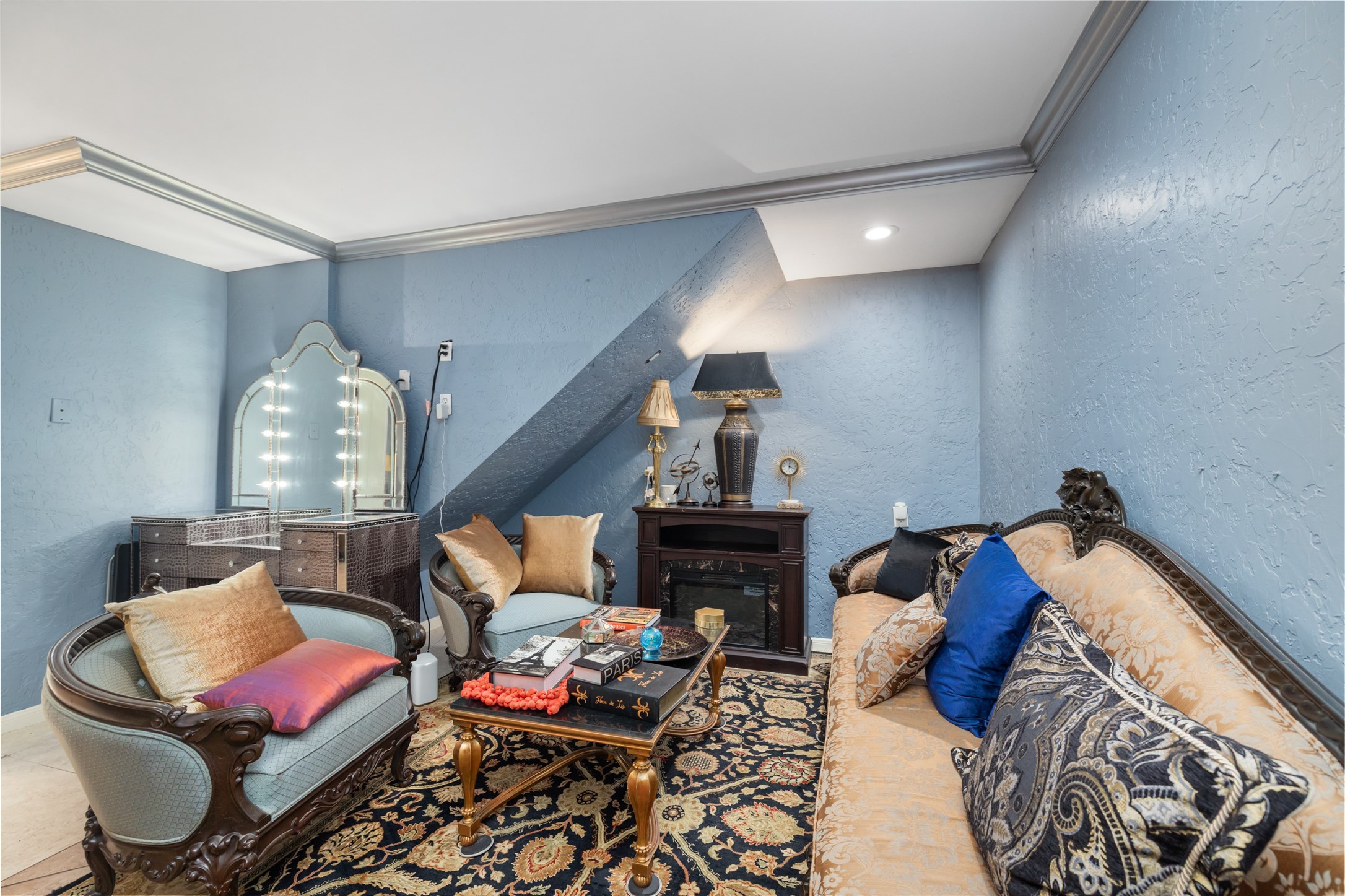 18118 Shadow Valley Drive Property Photo 11