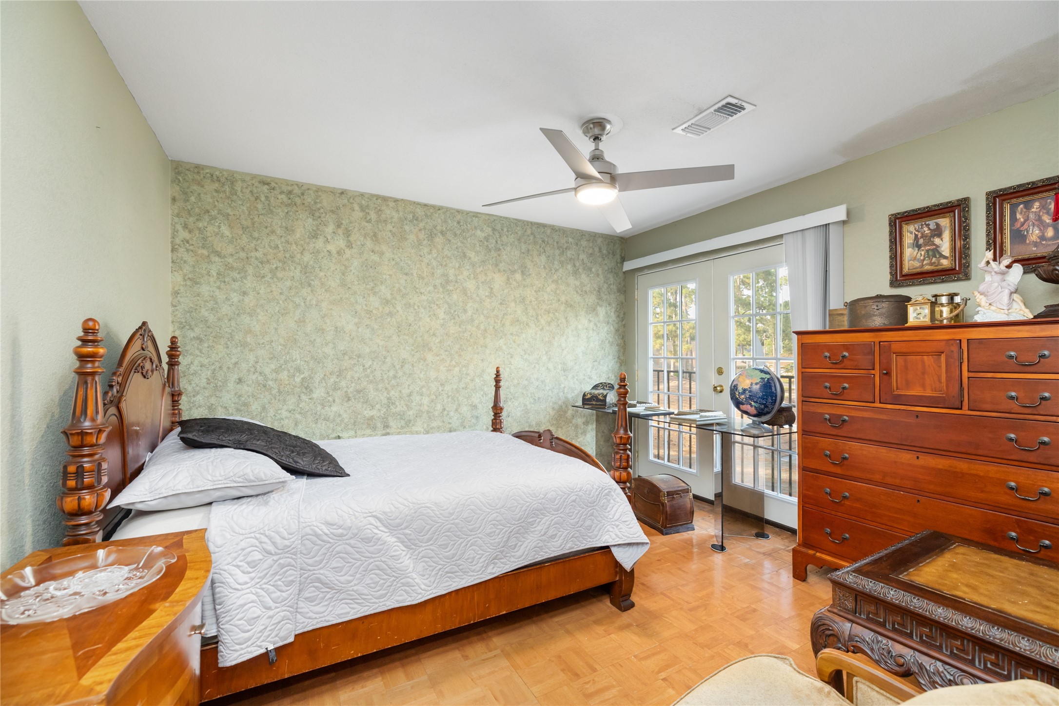 18118 Shadow Valley Drive Property Photo 18