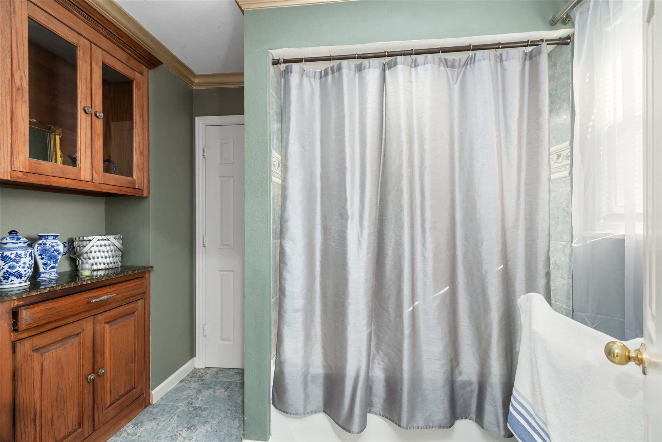 18118 Shadow Valley Drive Property Photo 20