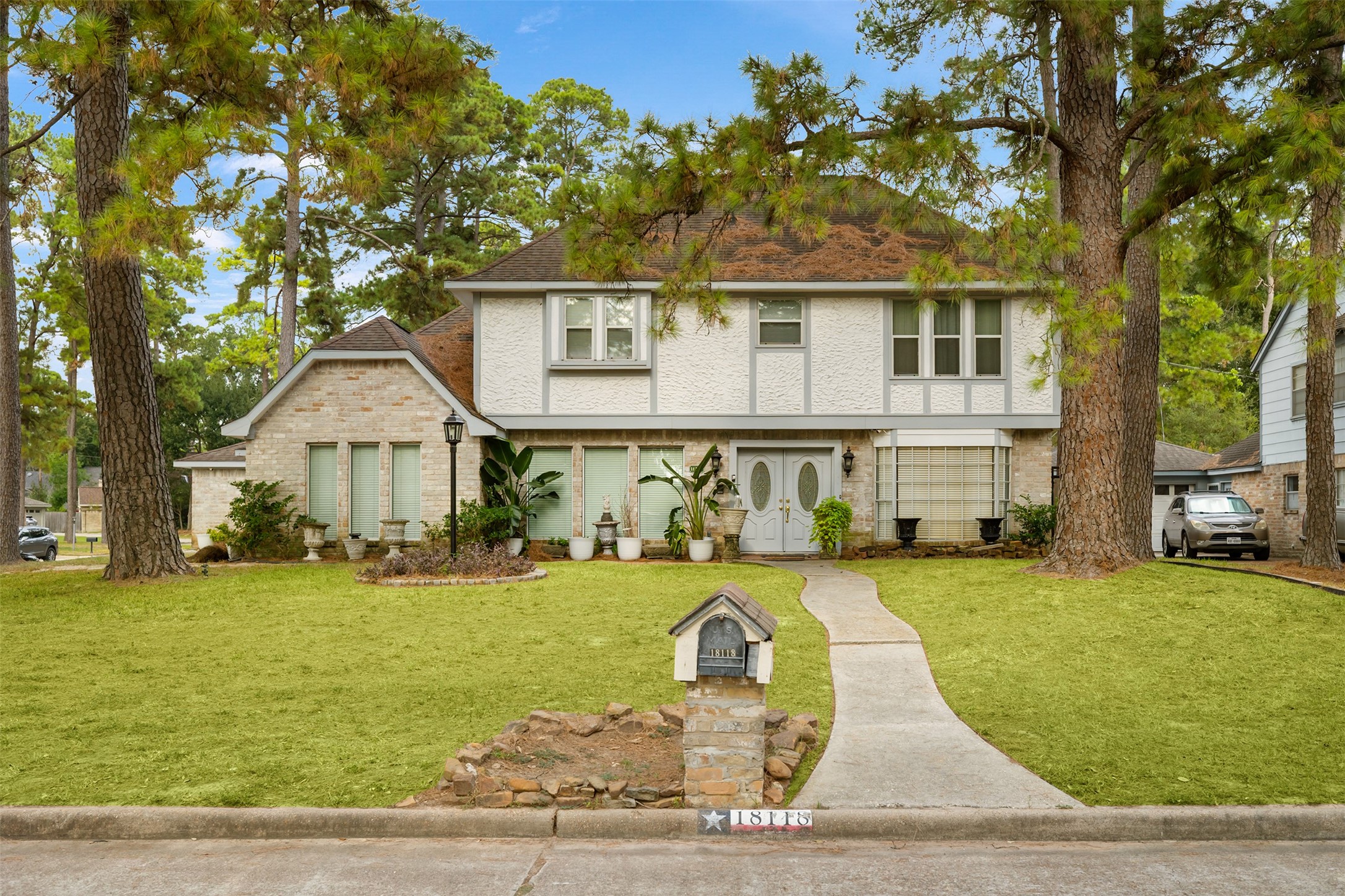 18118 Shadow Valley Drive Property Photo 22