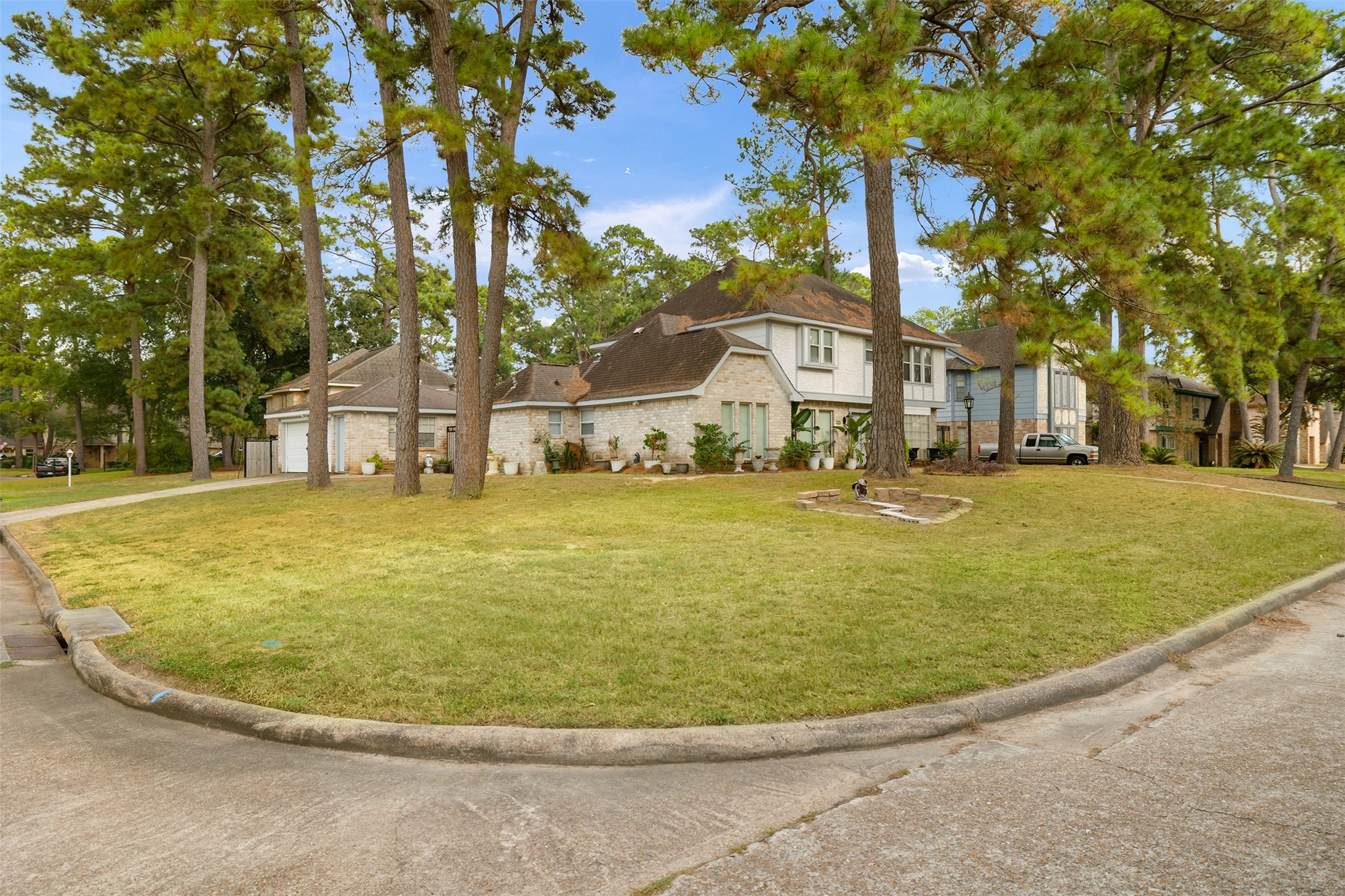 18118 Shadow Valley Drive Property Photo 25