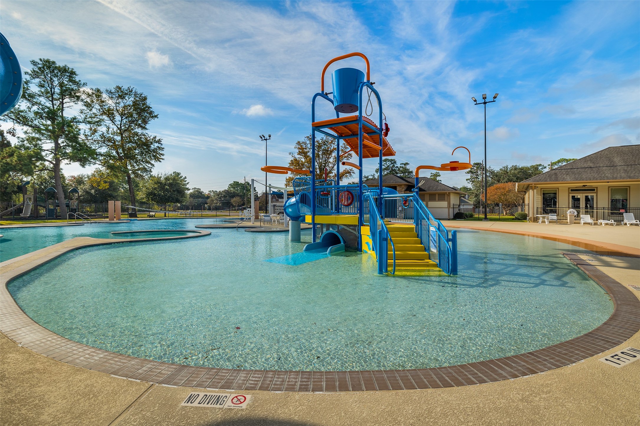 18118 Shadow Valley Drive Property Photo 33
