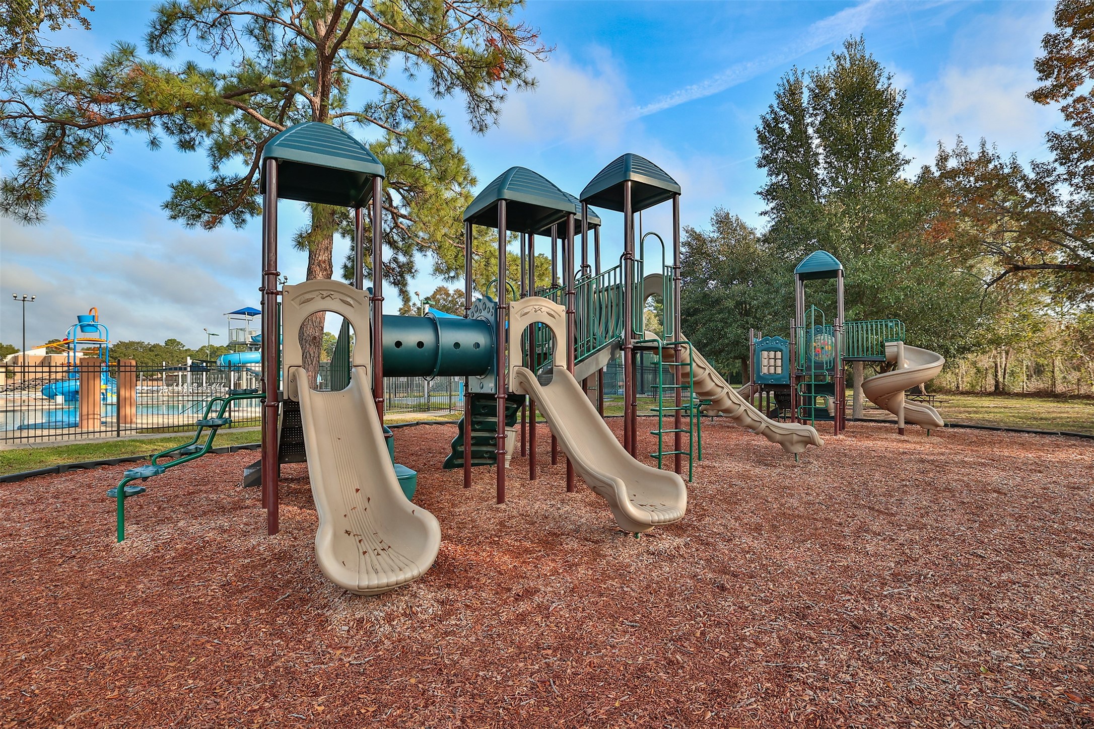 18118 Shadow Valley Drive Property Photo 38