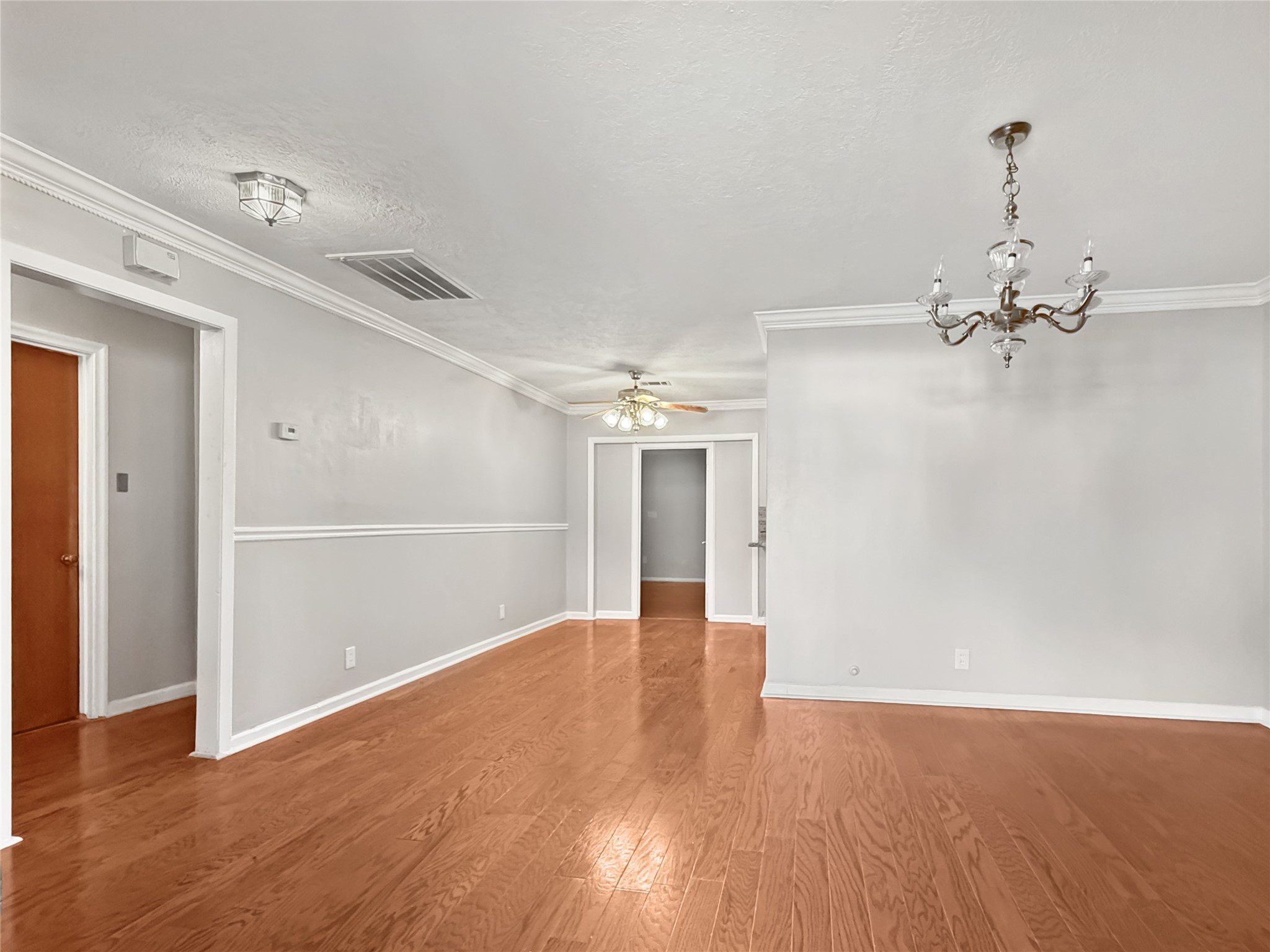 10437 Wolbrook Street Property Photo 2