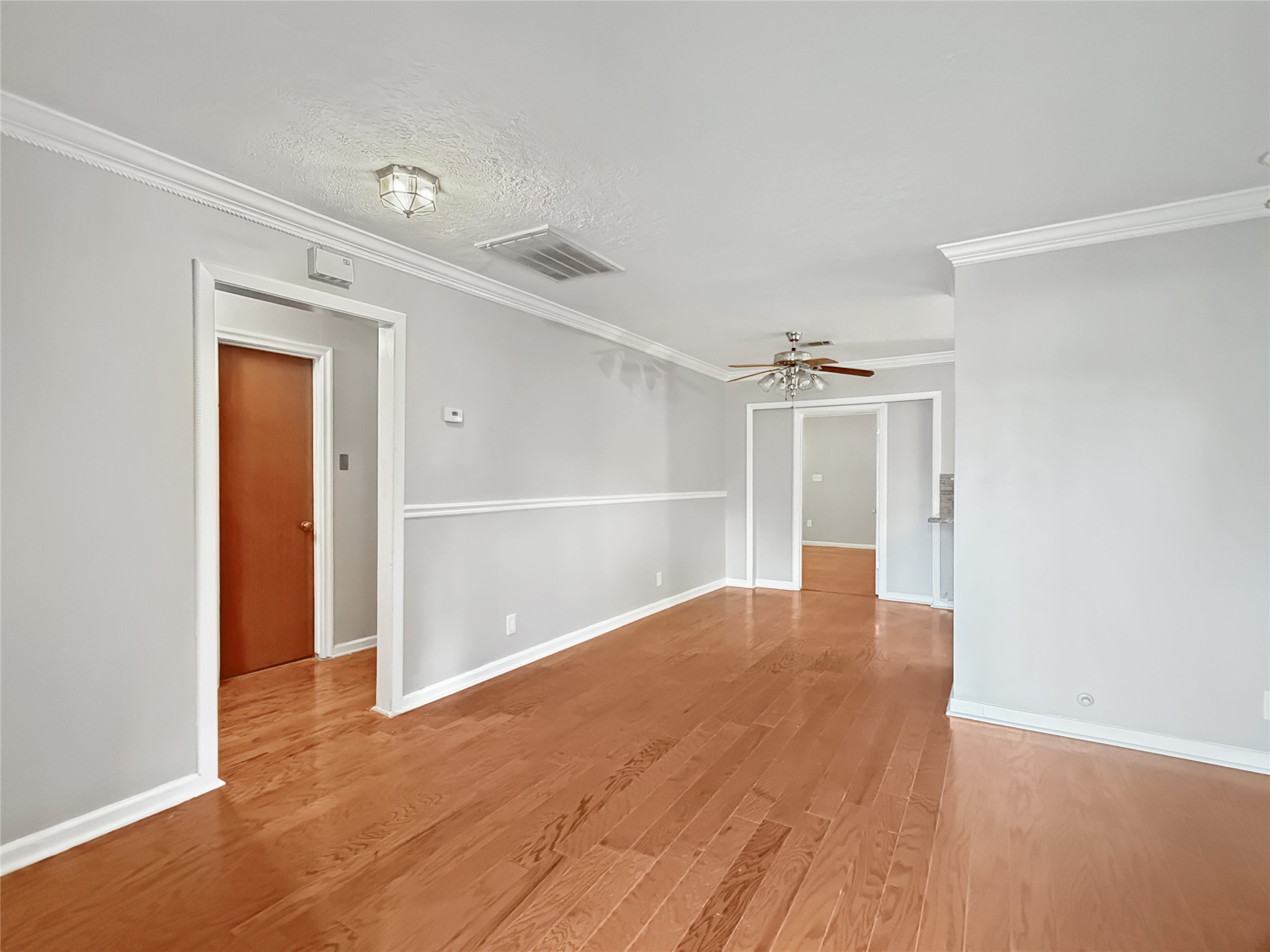 10437 Wolbrook Street Property Photo 3