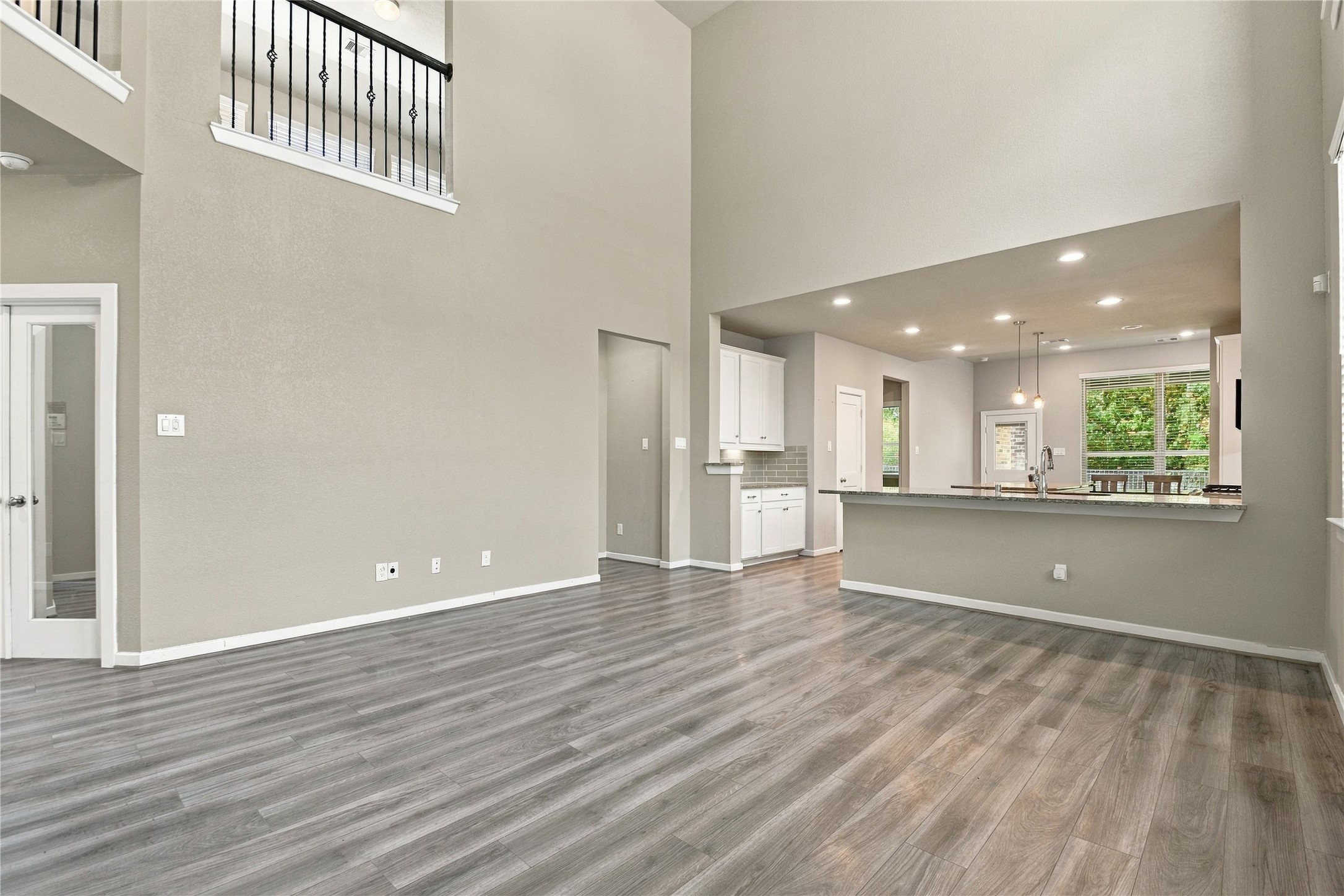 12207 Texas Trumpet Trail Property Photo 6