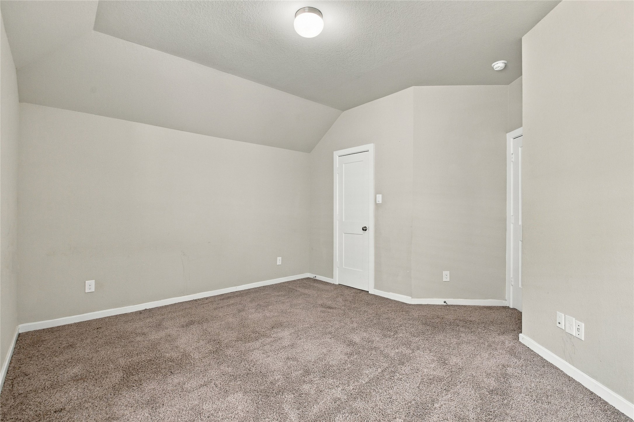 12207 Texas Trumpet Trail Property Photo 24