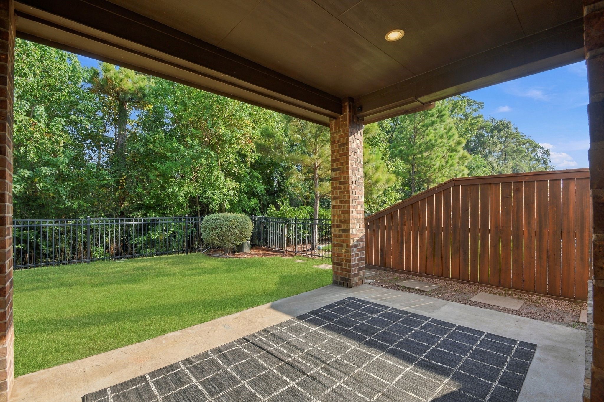 12207 Texas Trumpet Trail Property Photo 30