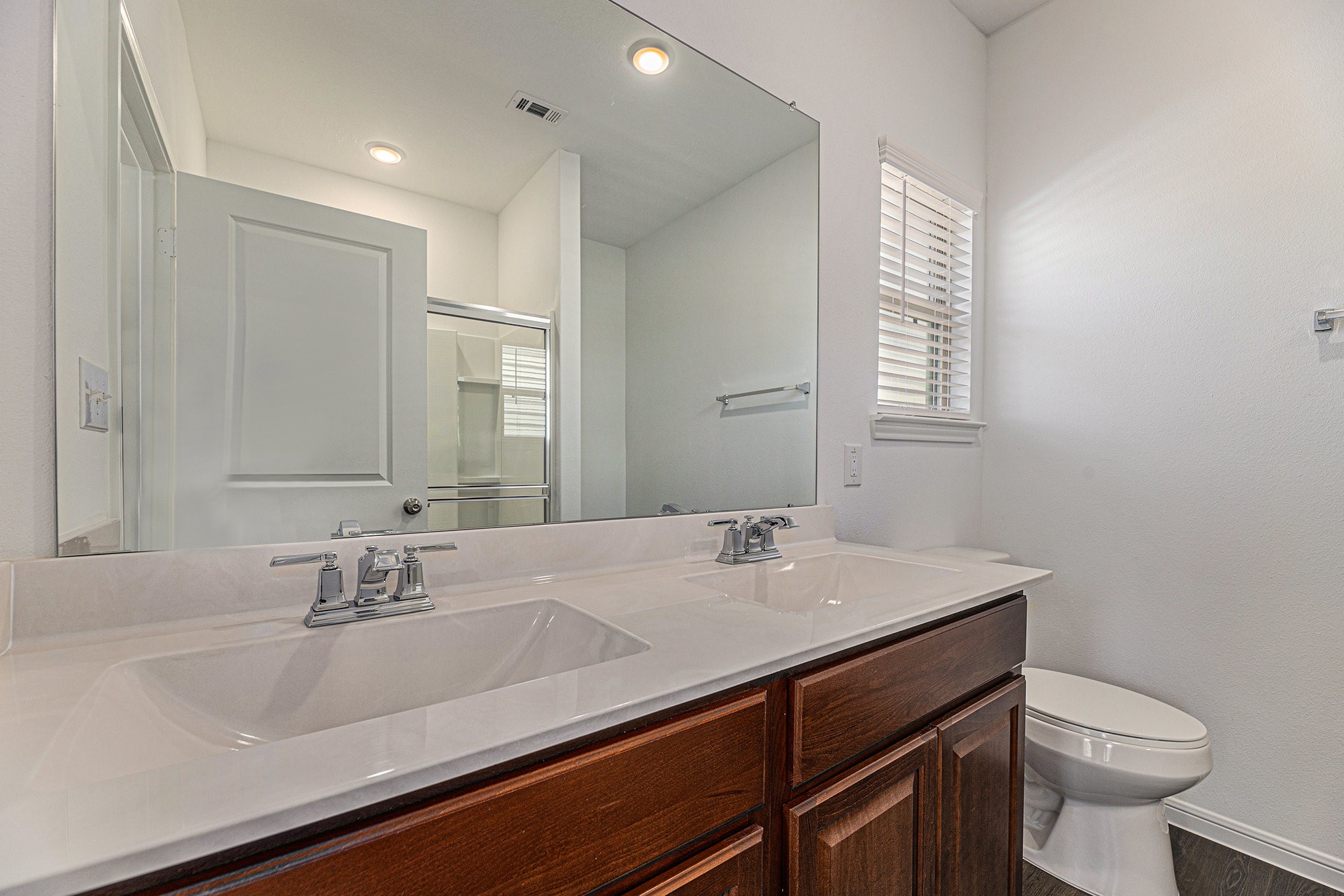 235 Pine Cavern Drive Property Photo 5