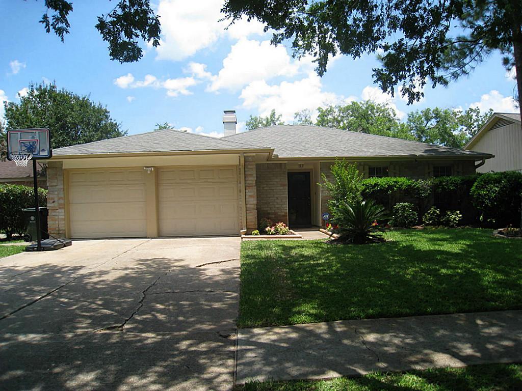 3103 Sam Houston Drive Property Photo 1