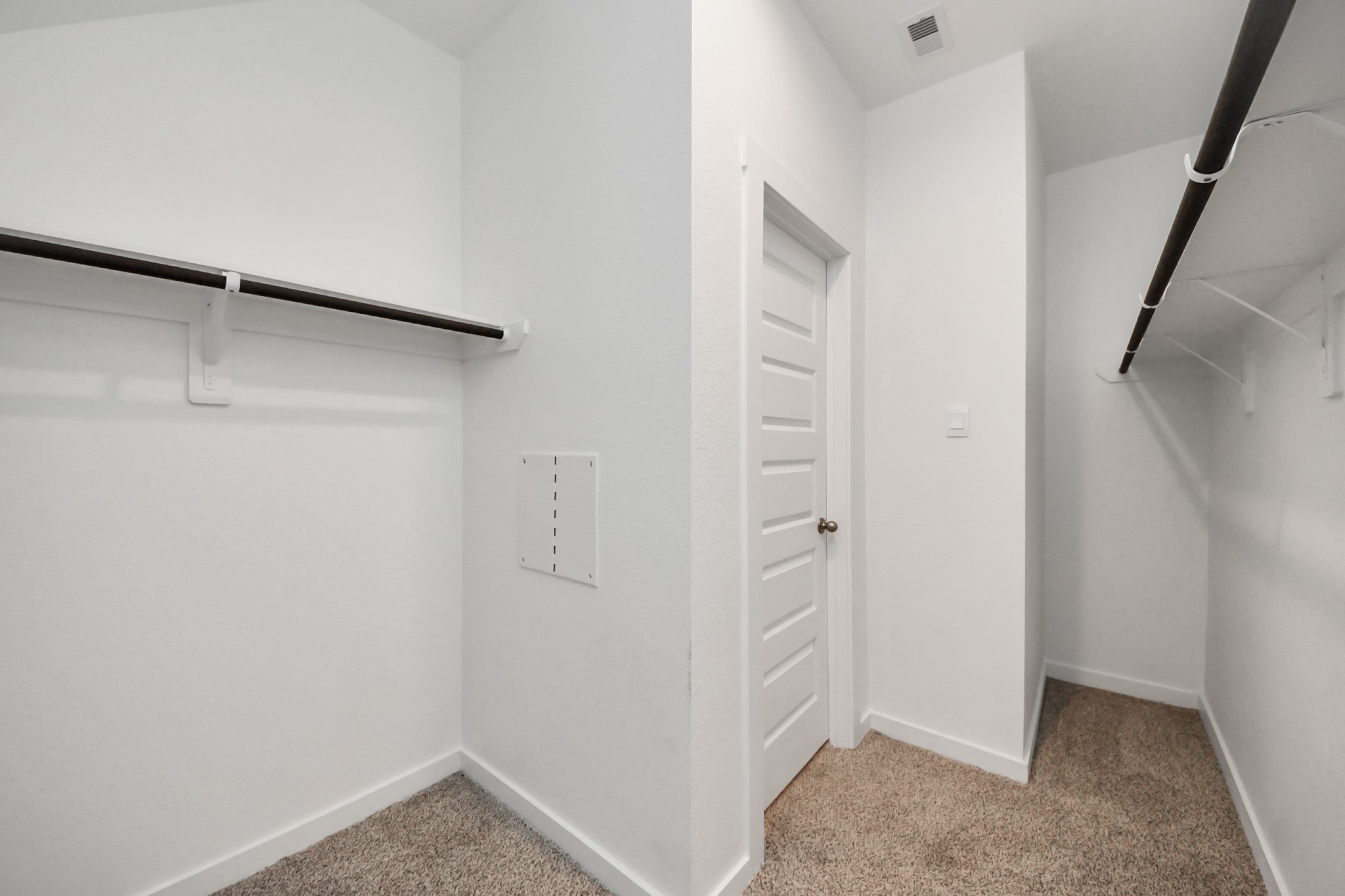 28603 Crowley Court Property Photo 19