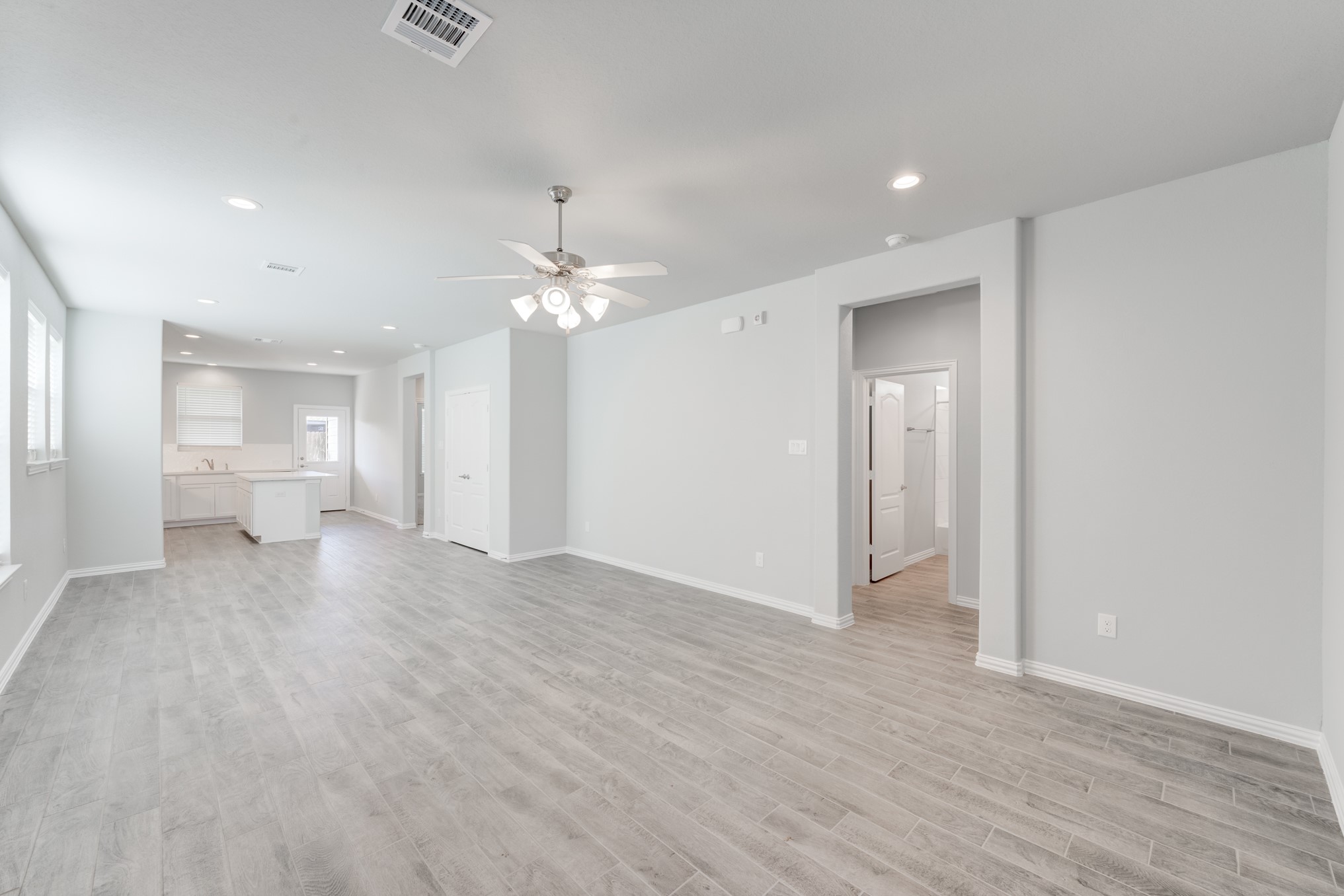 1225 Red Hills Drive Property Photo 6