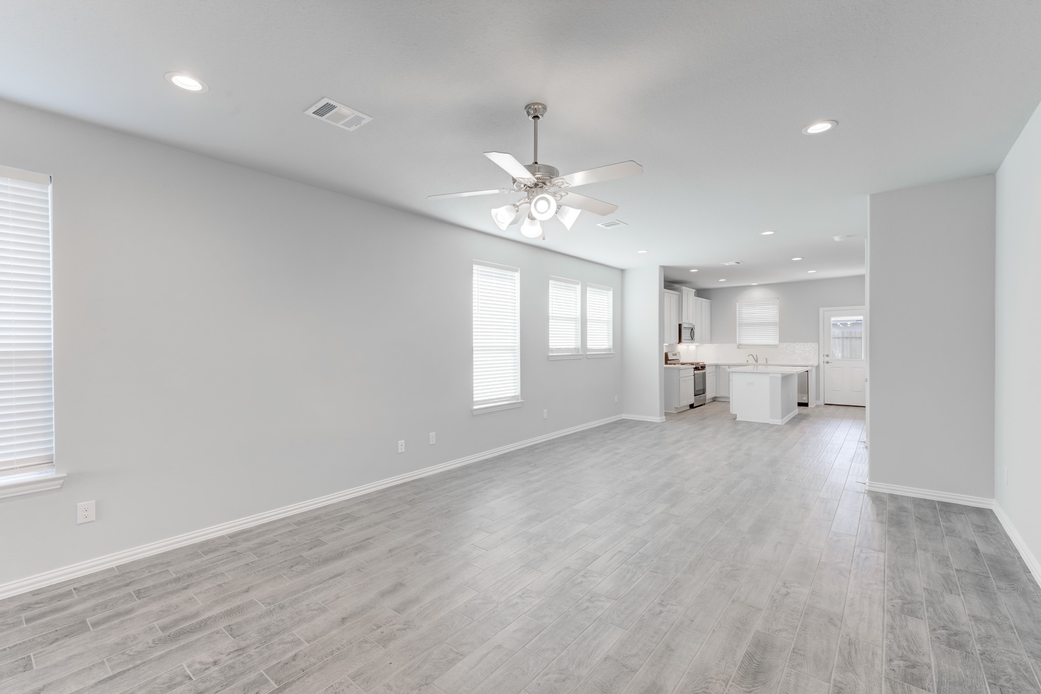 1225 Red Hills Drive Property Photo 7