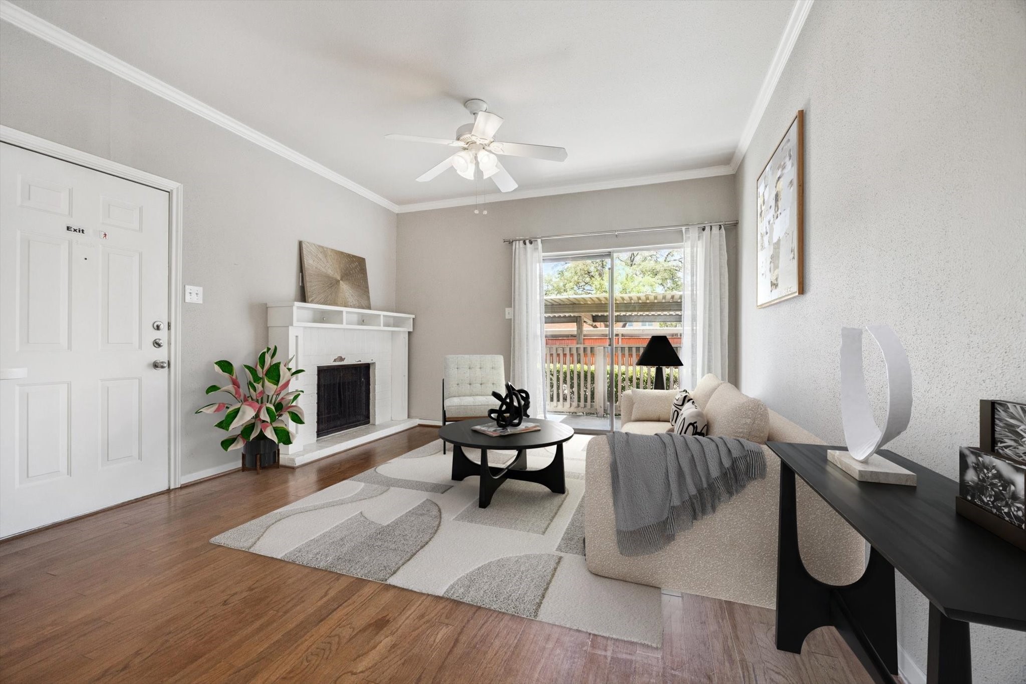 4041 Drake Street 113 Property Photo 3