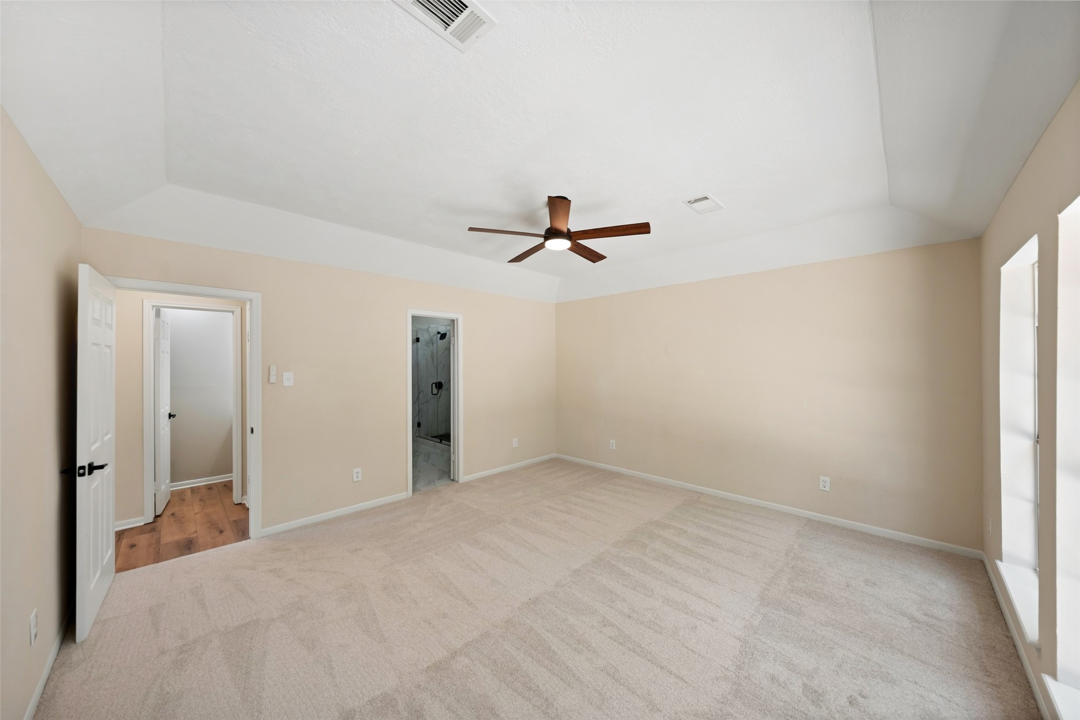 6979 Breezy Point Property Photo 16
