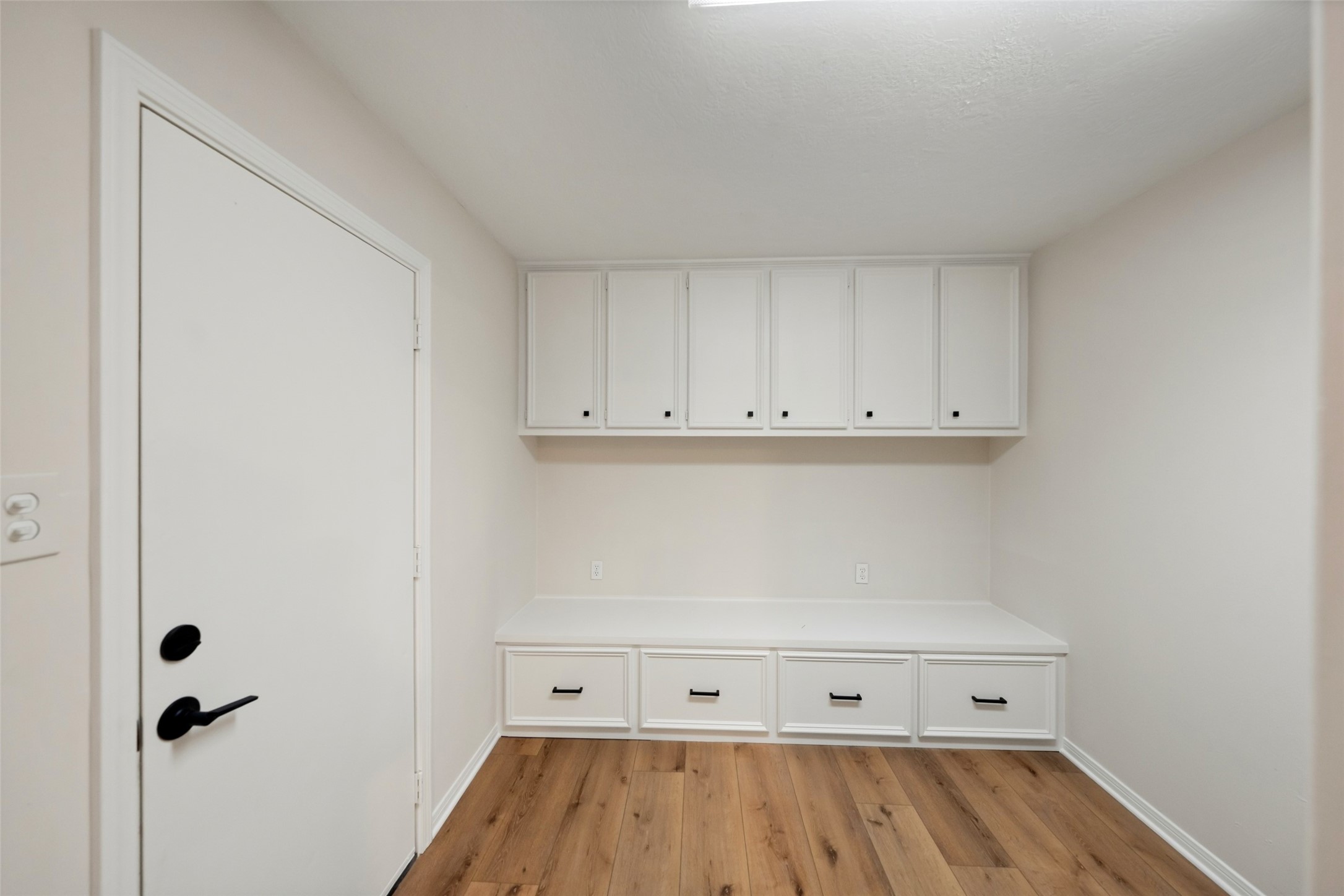 6979 Breezy Point Property Photo 26